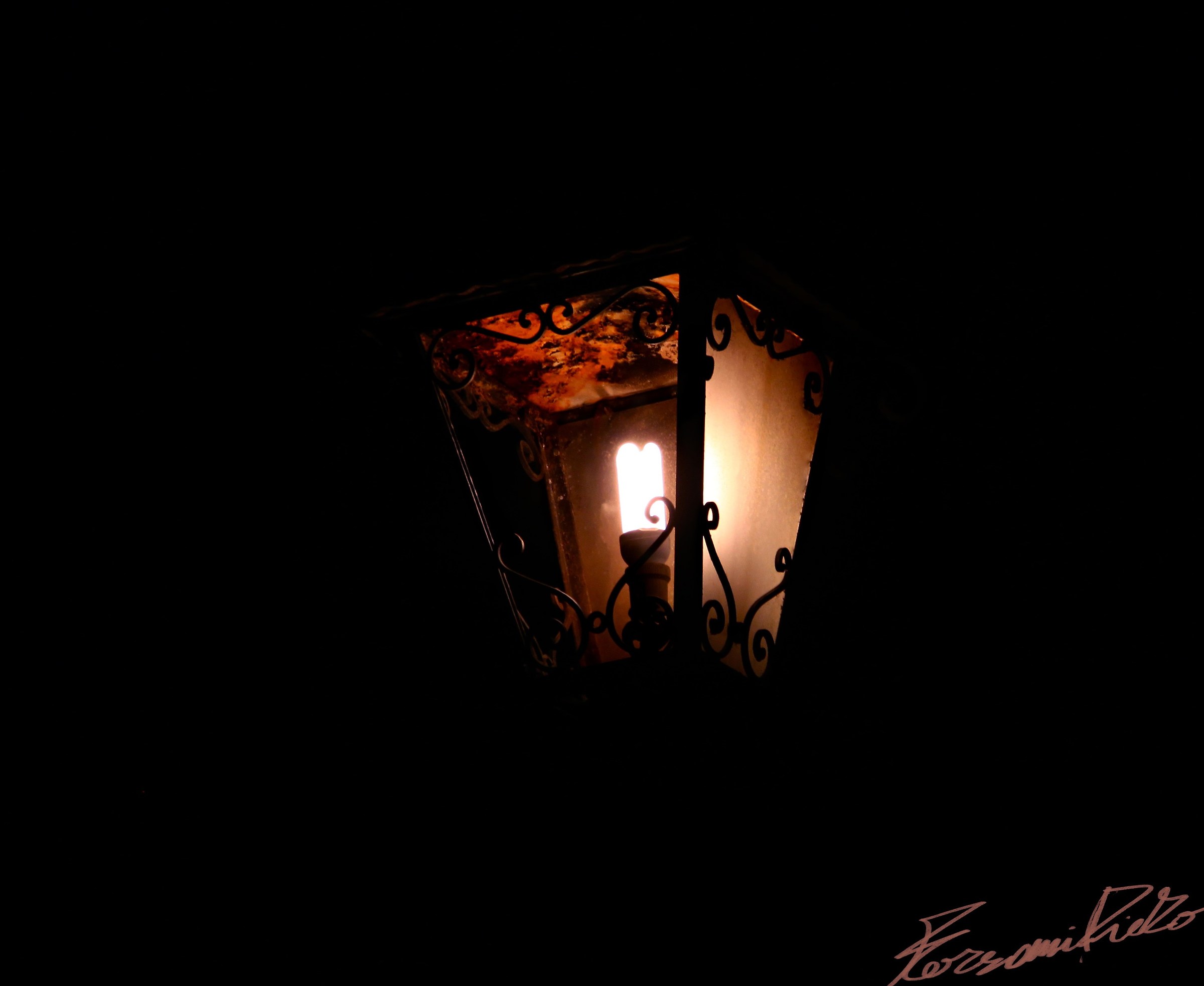 Street lamp