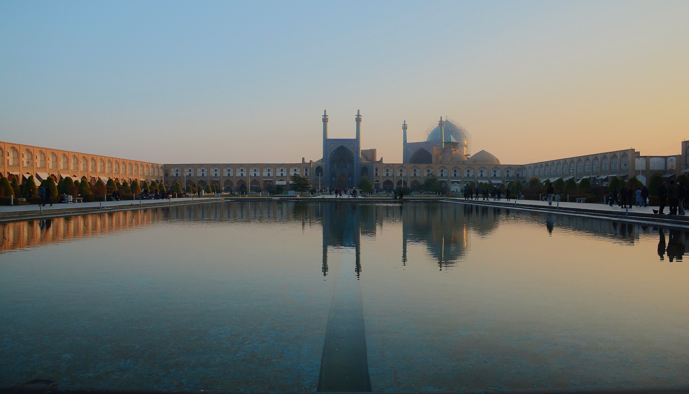 Naqsh-e Jahàn Square