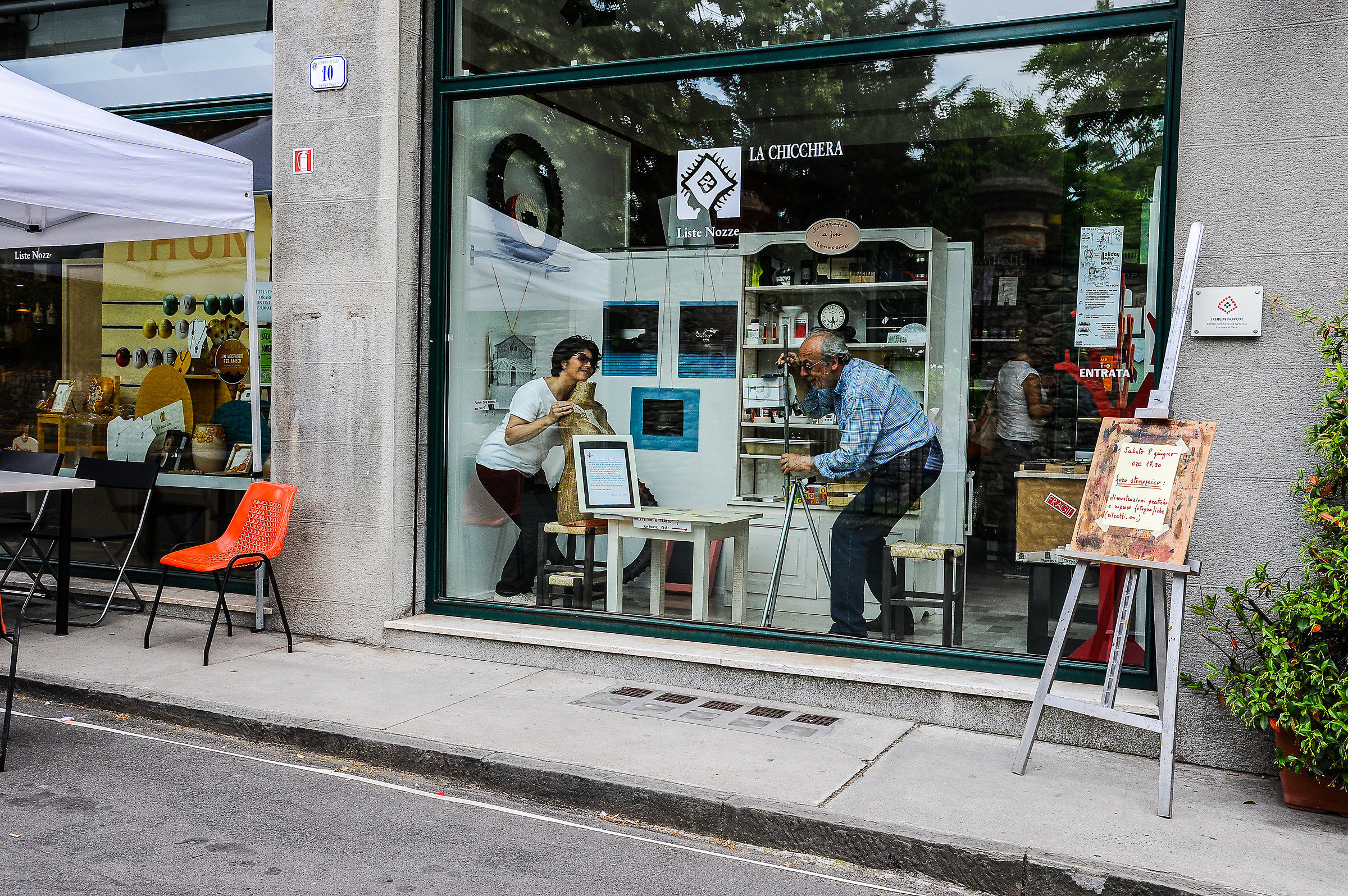 La foto con "macchina"a foro stenopeico