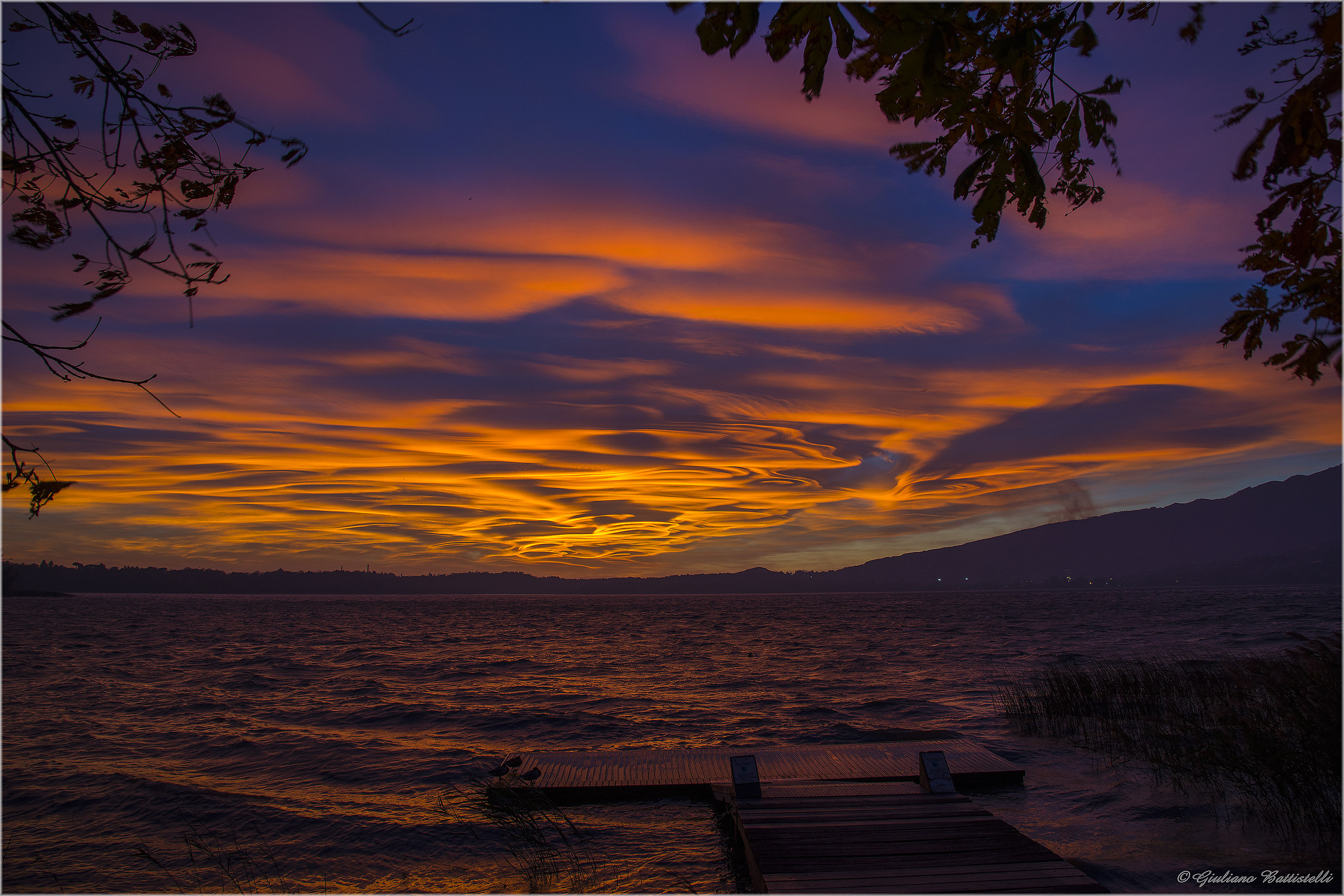 Sunset of fire on the lake