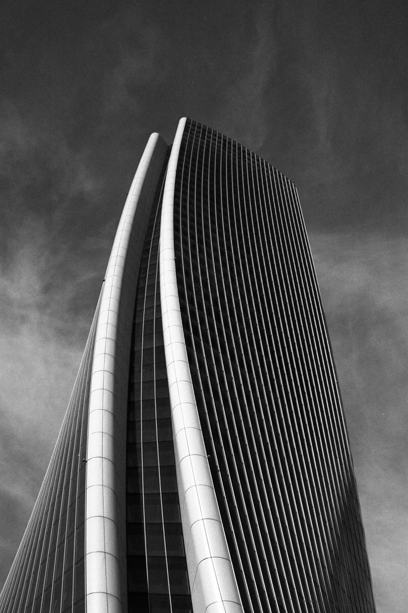 Milano City Life in analogico