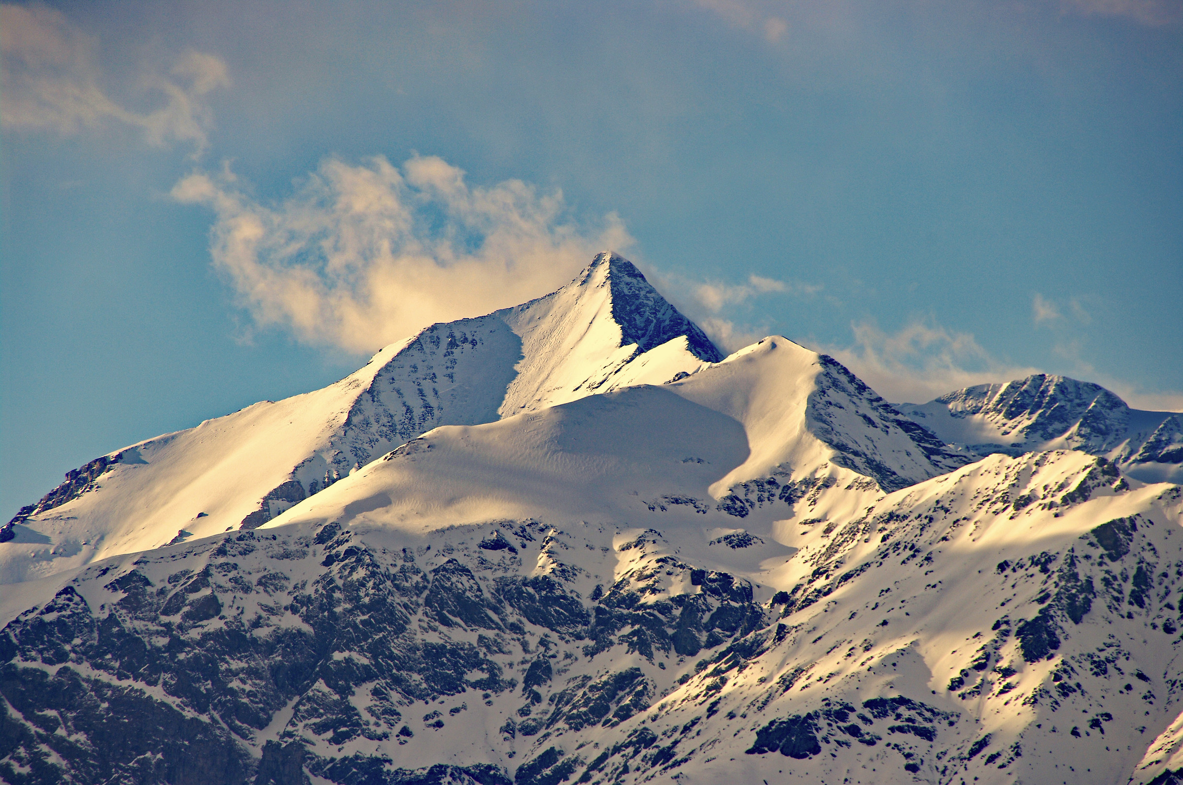 Il Rocciamelone visto dalla Sacra di S. Michele