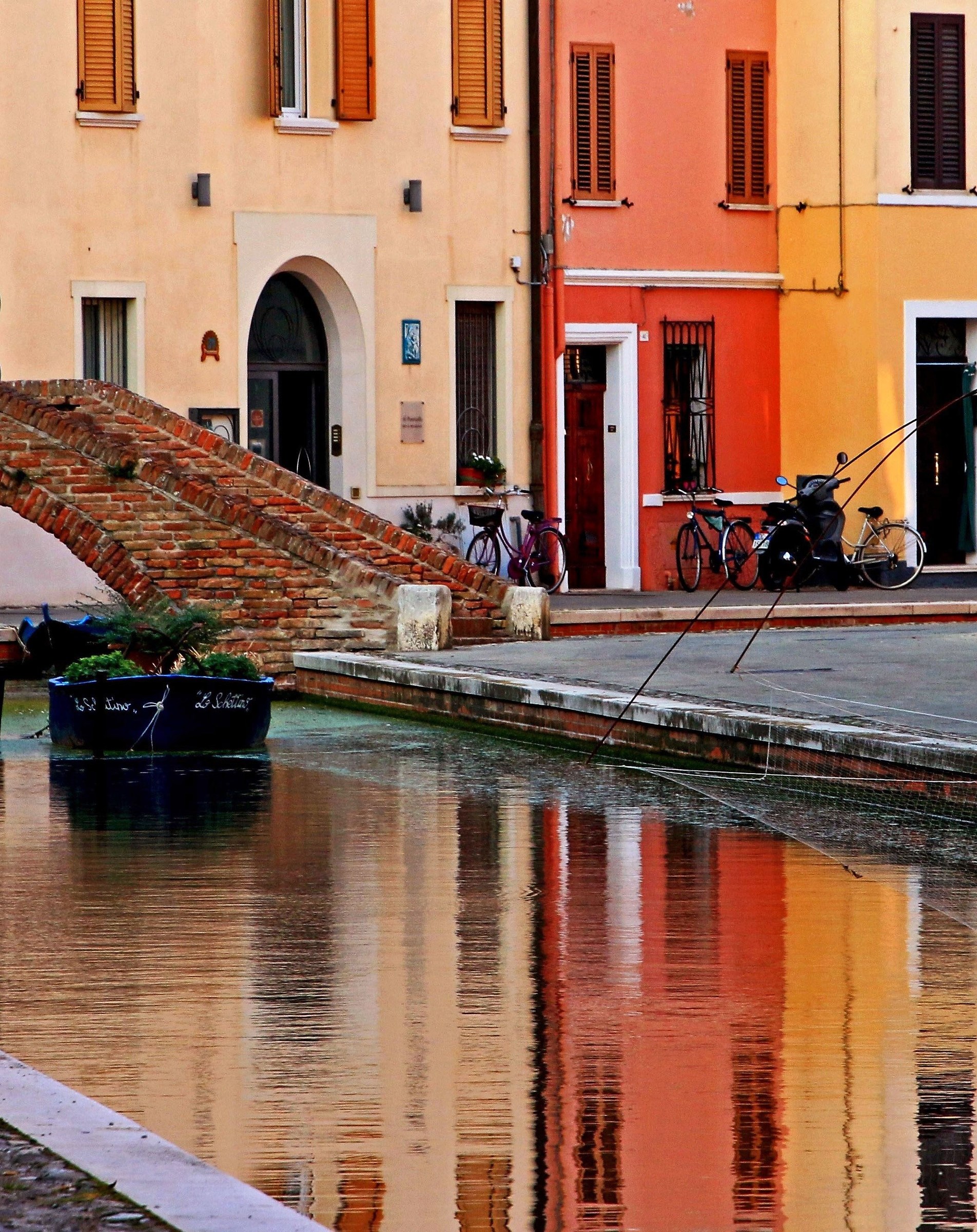 Comacchio-3: Colori