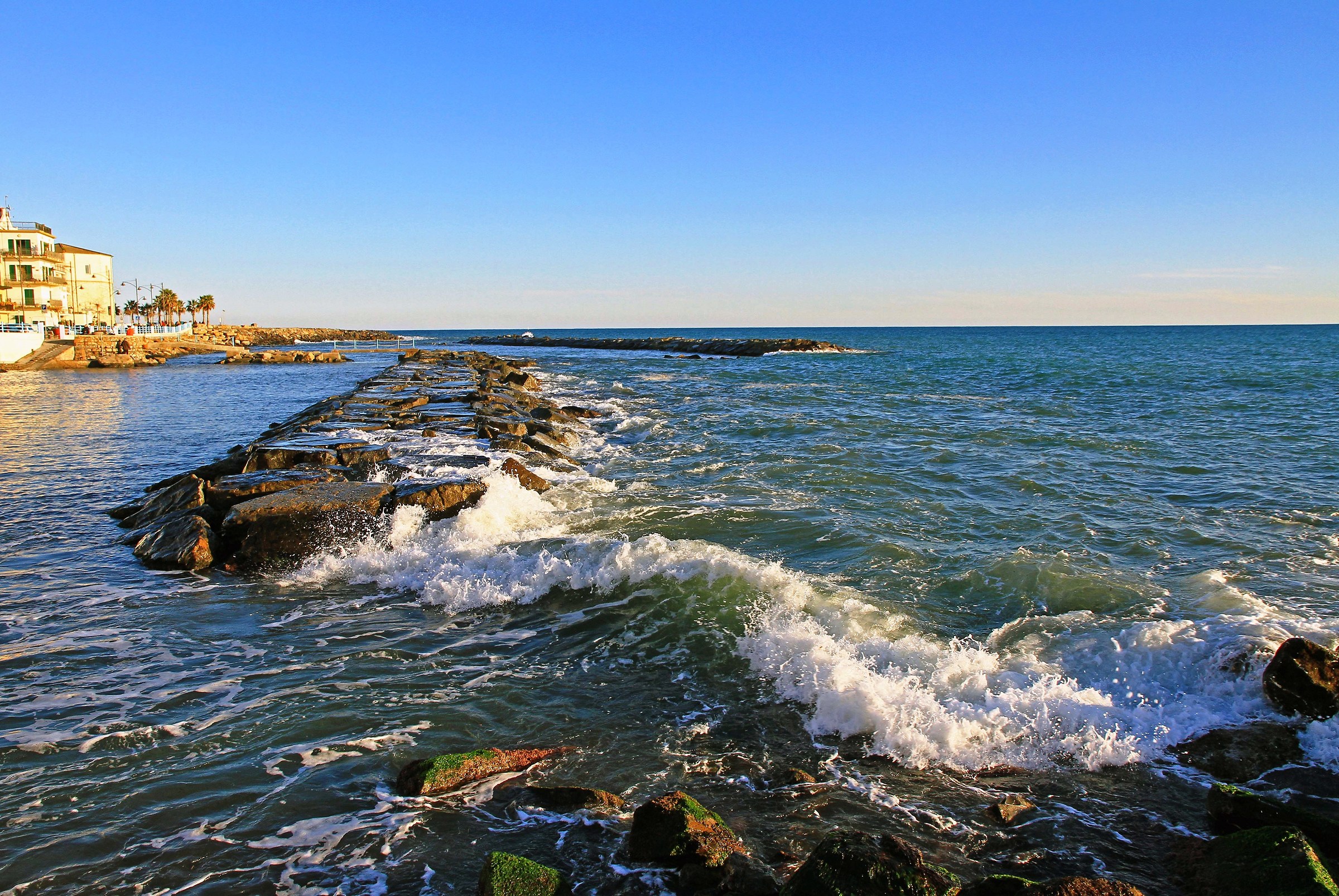 Santo Stefano al mare: Onde