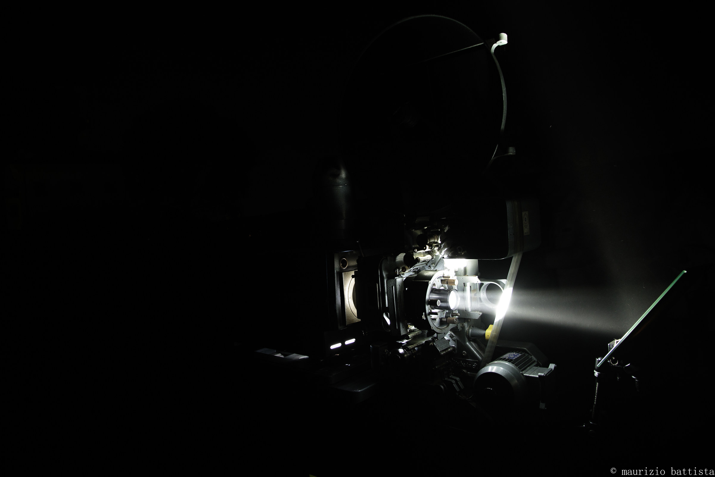 Proiettore a Villa Medici (naturale)