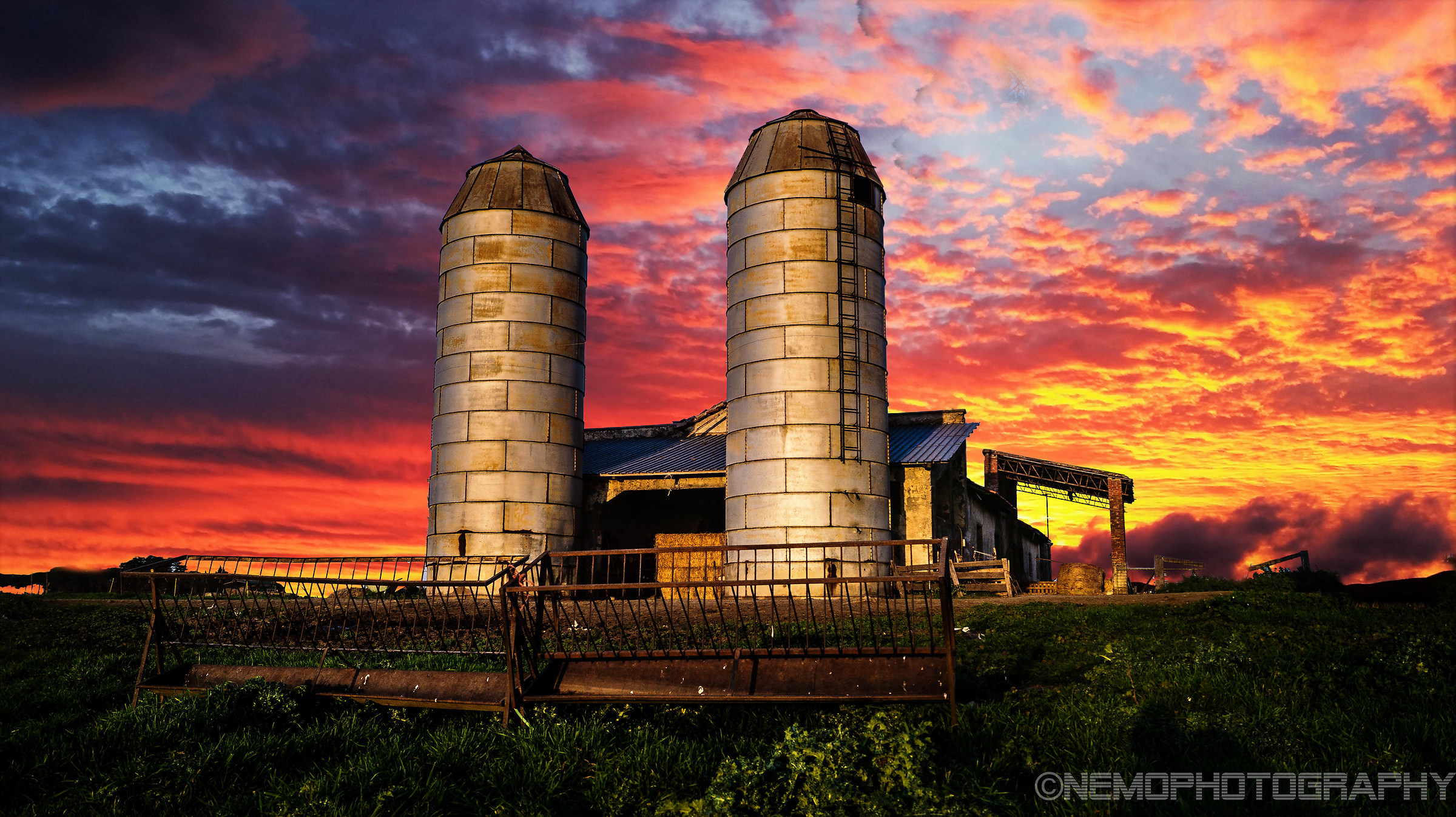 ancient Roman farmhouse at sunset .... hdr