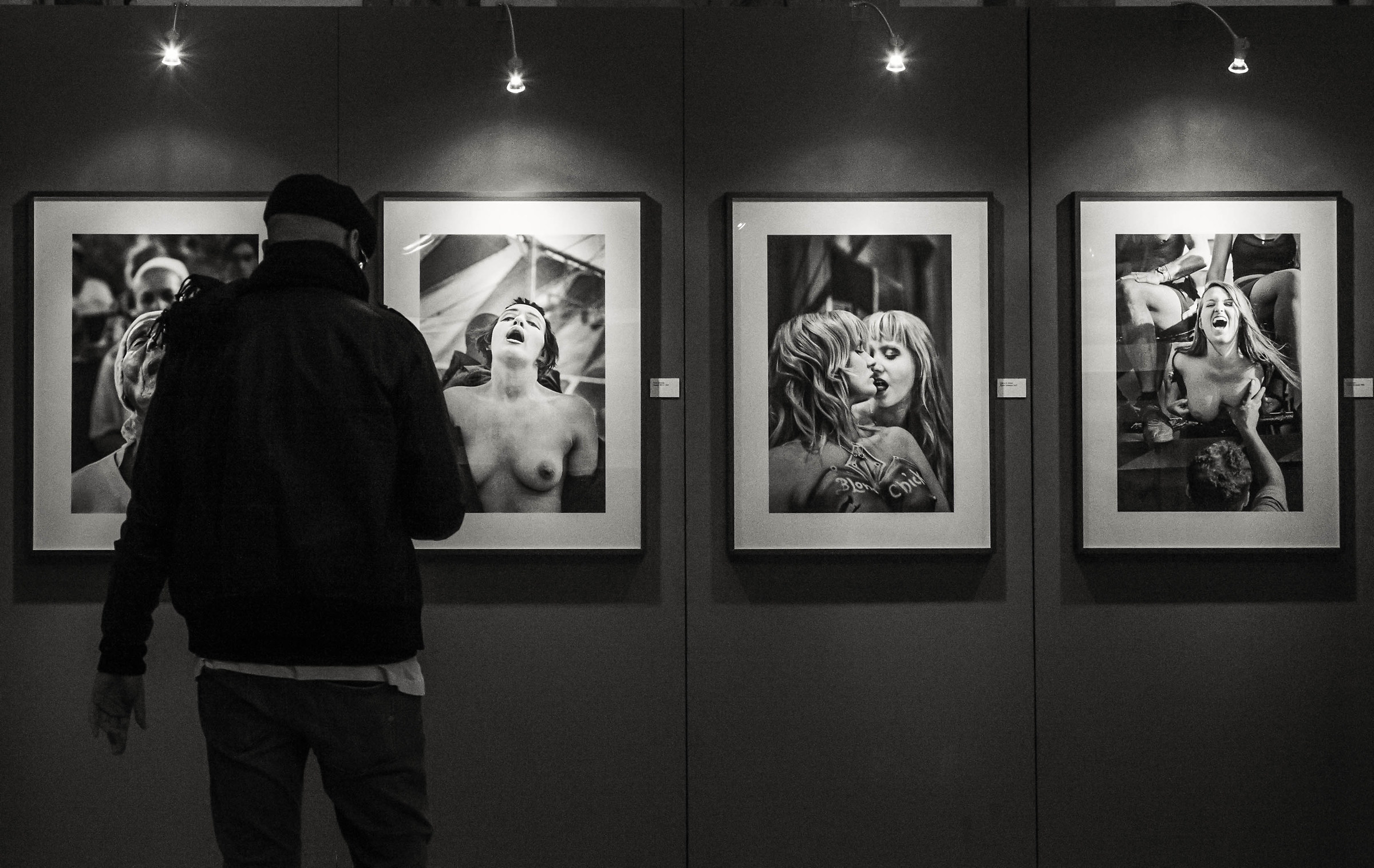 “Con la boca abierta”  mostra di Cristina Garc&i...