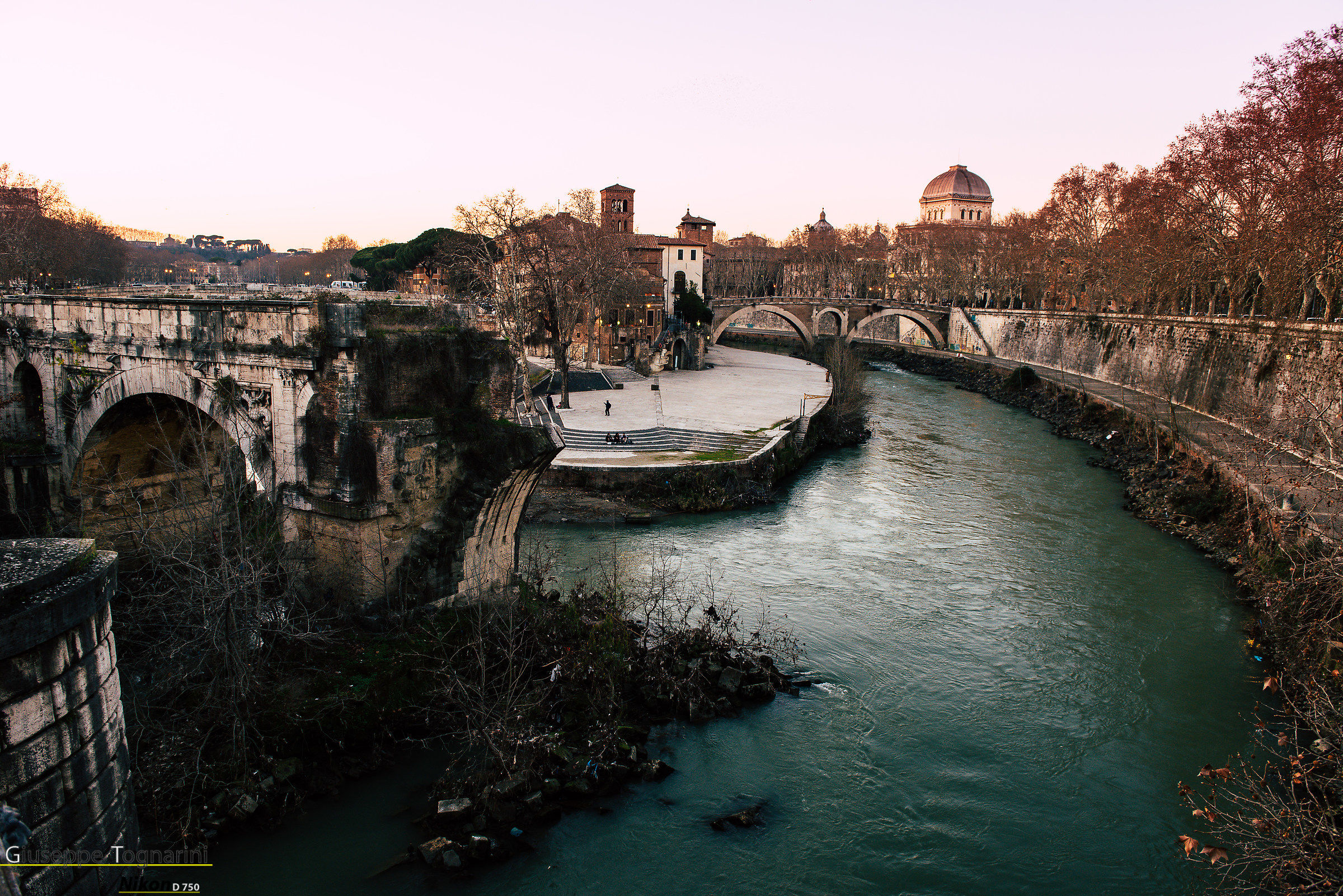 "Er Ponte rotto" - Isola Tiberina