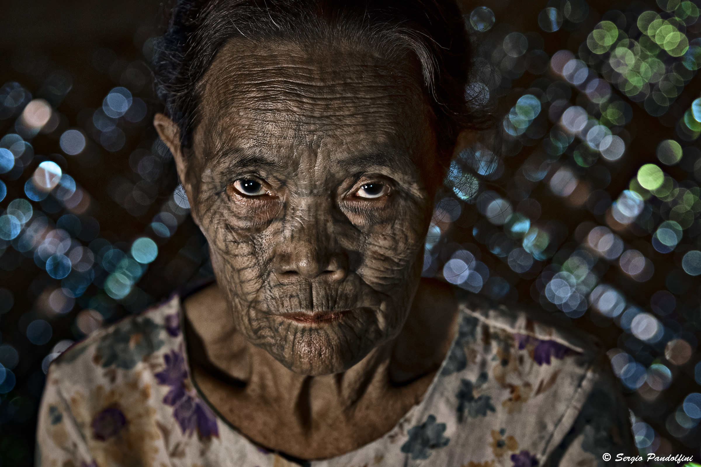 Old tattooed Chin woman