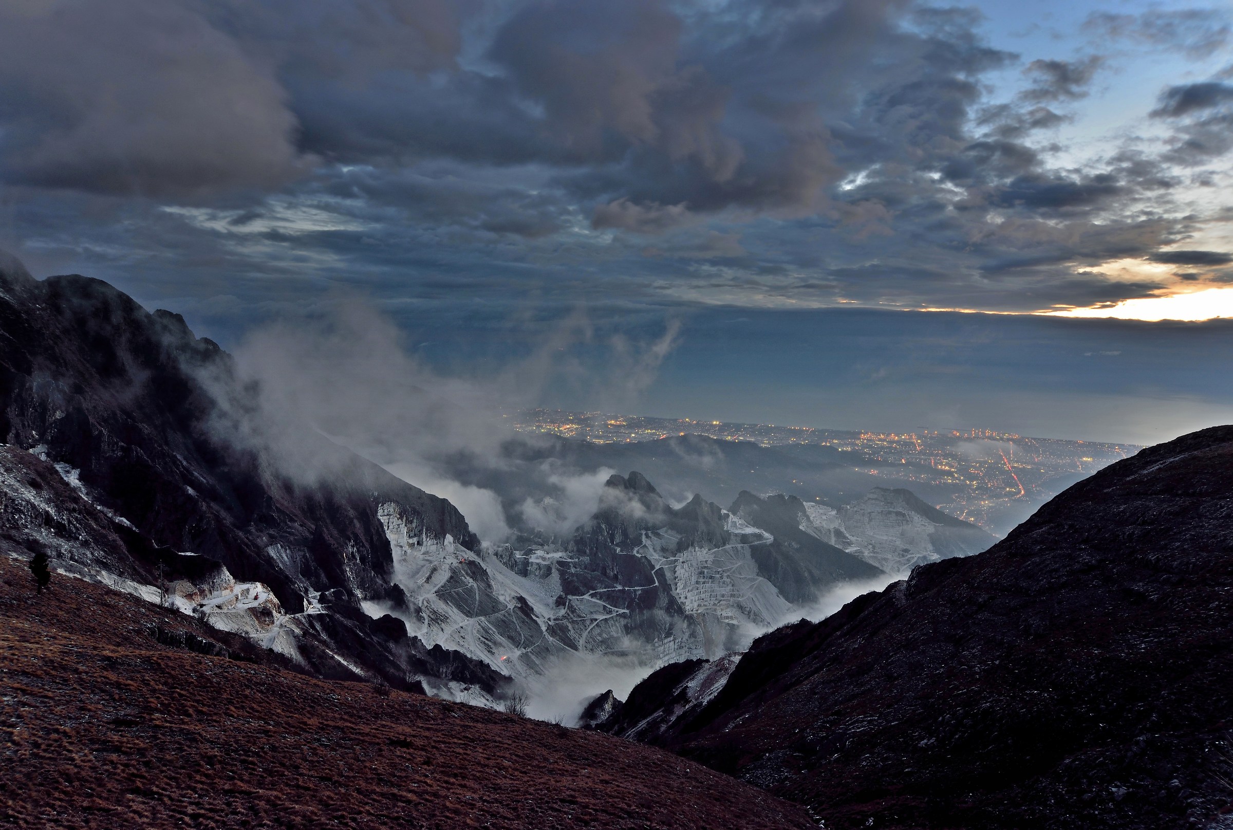 Carrara di Sera