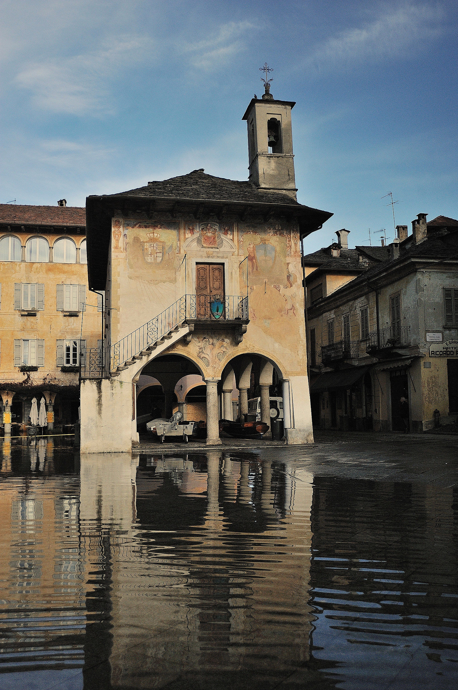 Piazza Motta flooded
