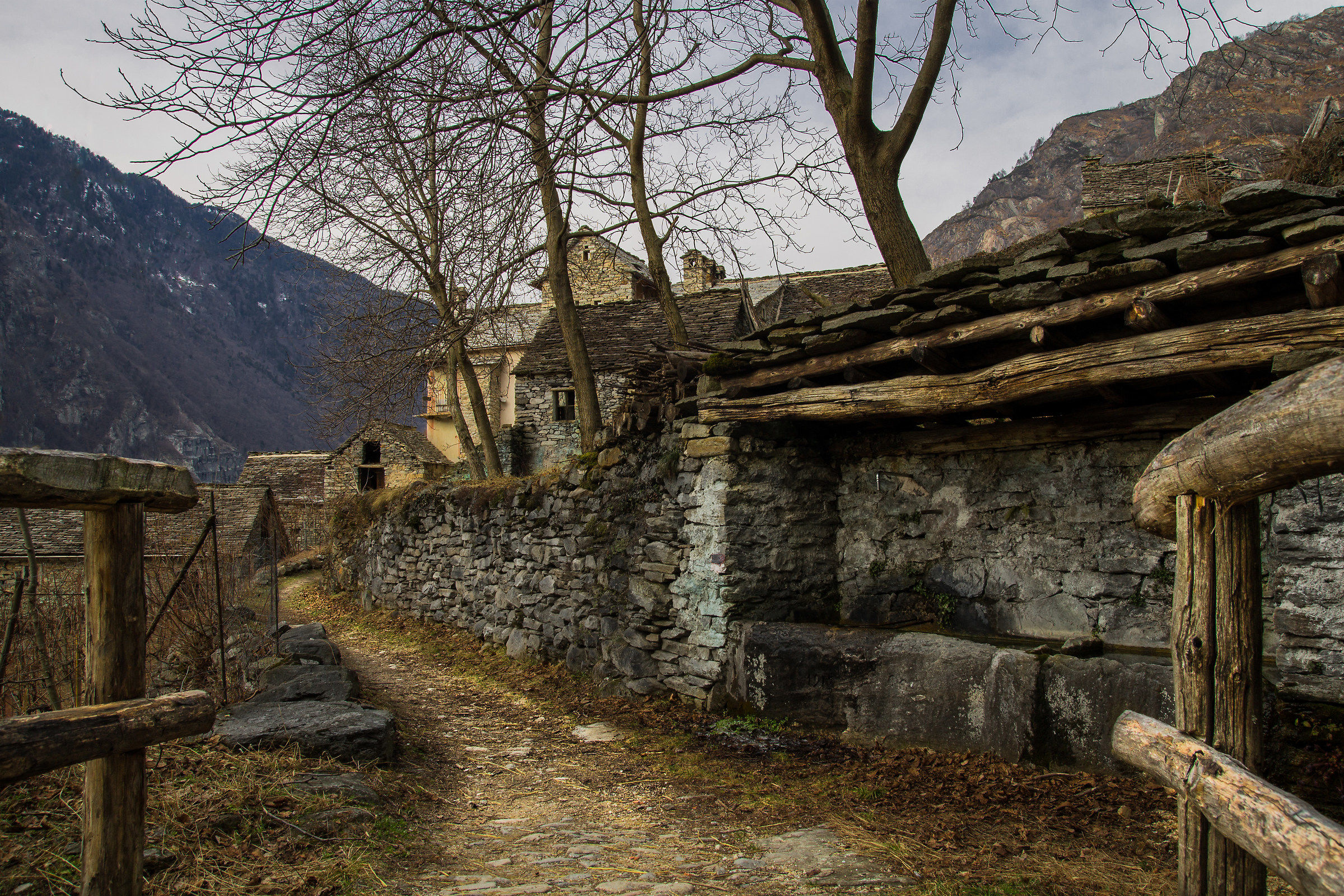 Vista su Veglio (Montecrestese)