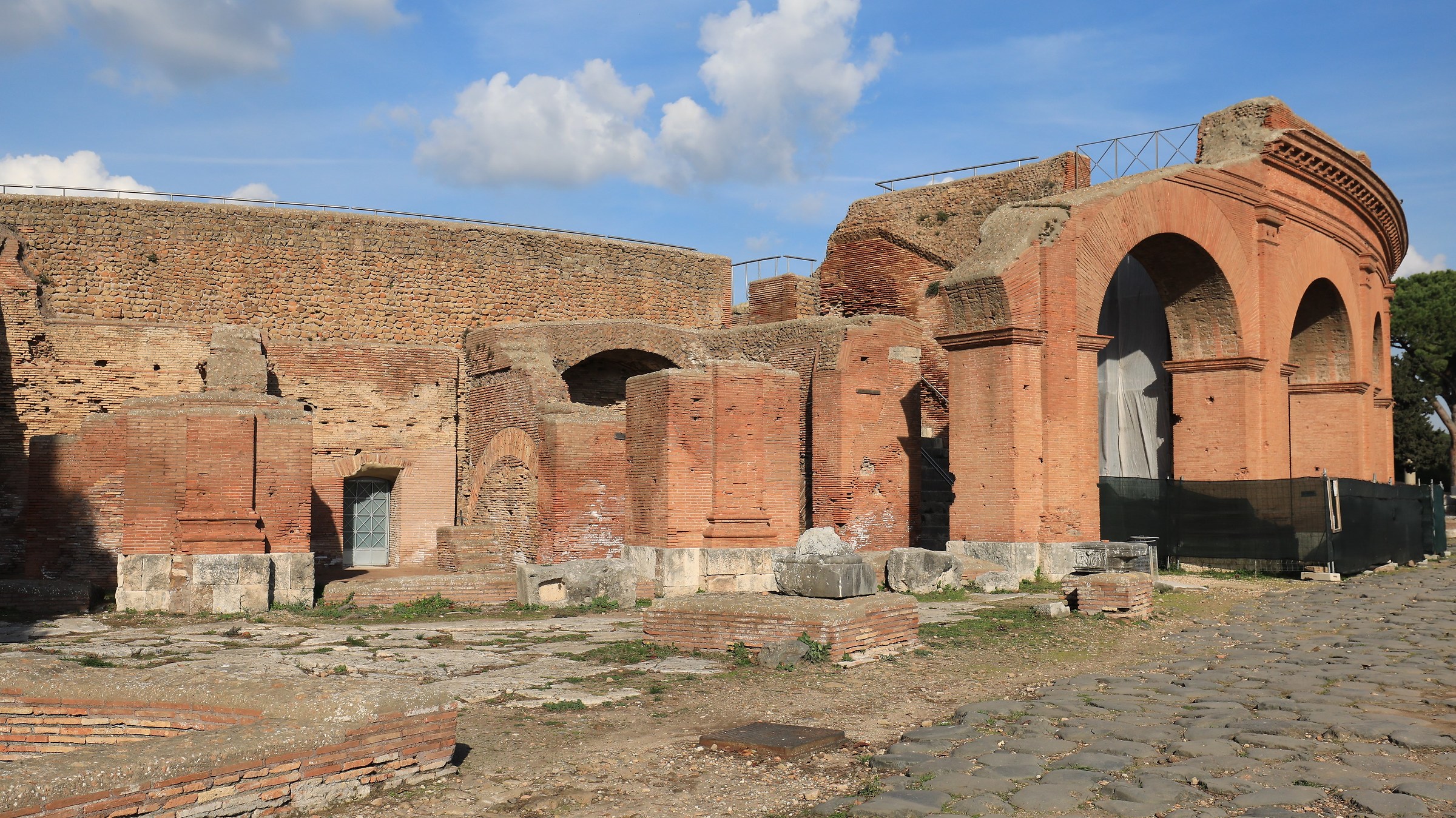 Ostia Scavi