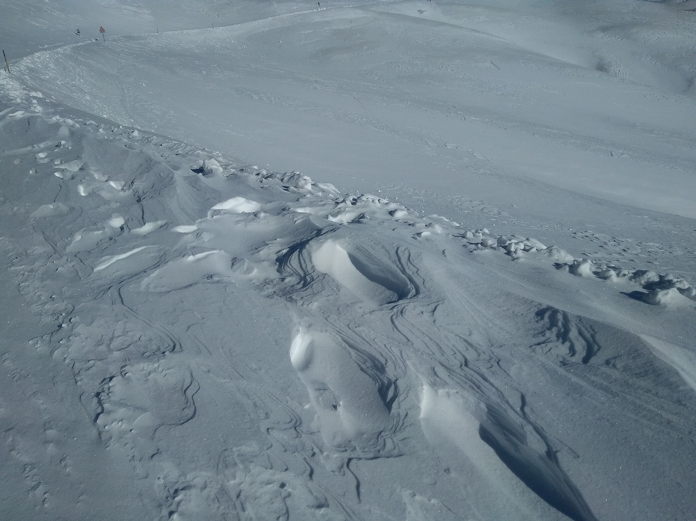 Embroidery of the wind in the desert ...... white