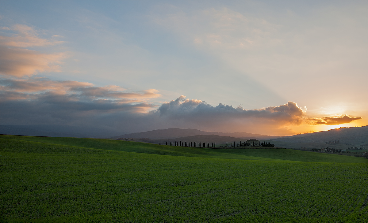 Val D'orcia .... shape and color 2