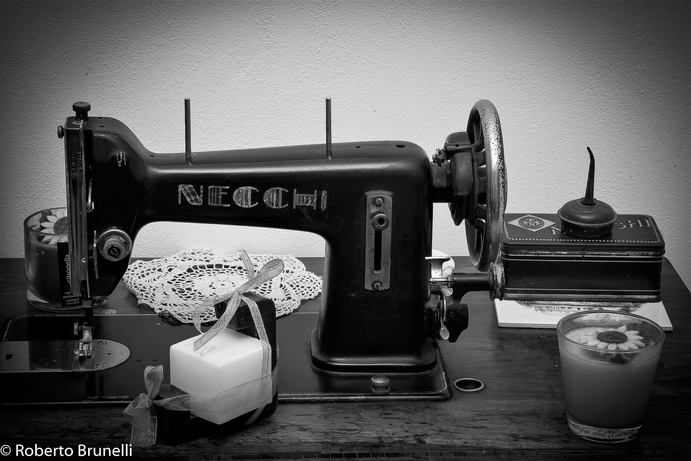 An old sewing machine