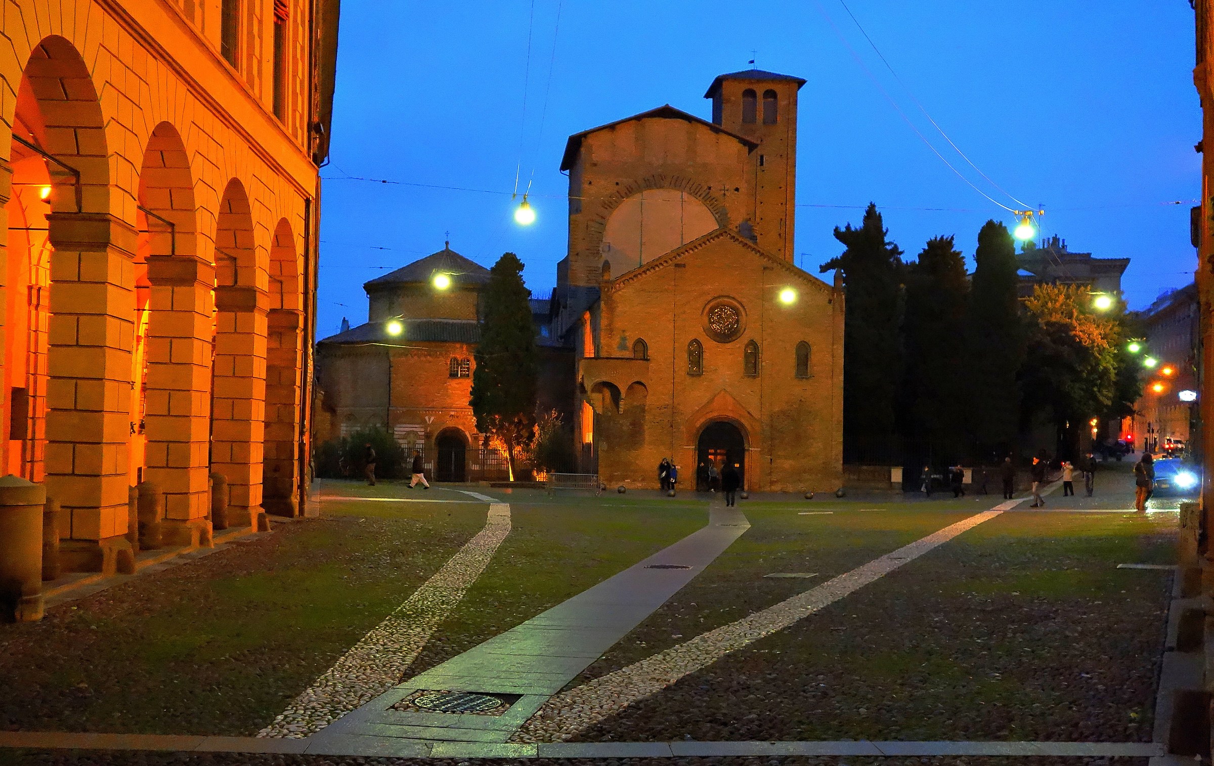 Bologna, Piazza Santo Stefano
