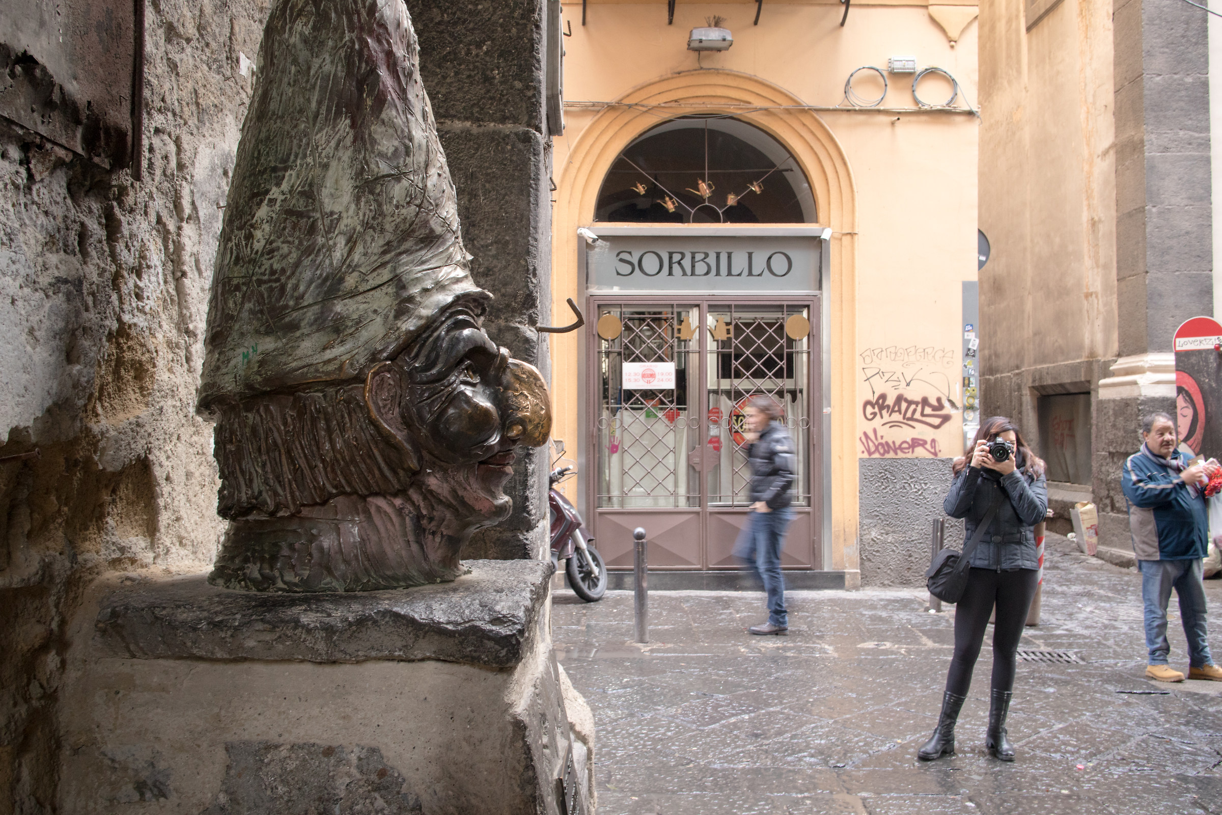 Pulcinella e il movimento