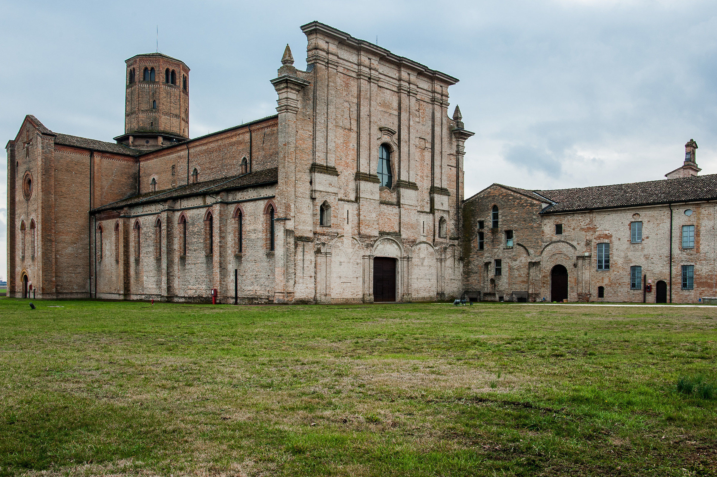 Abbazia cistercense Valserena  PR