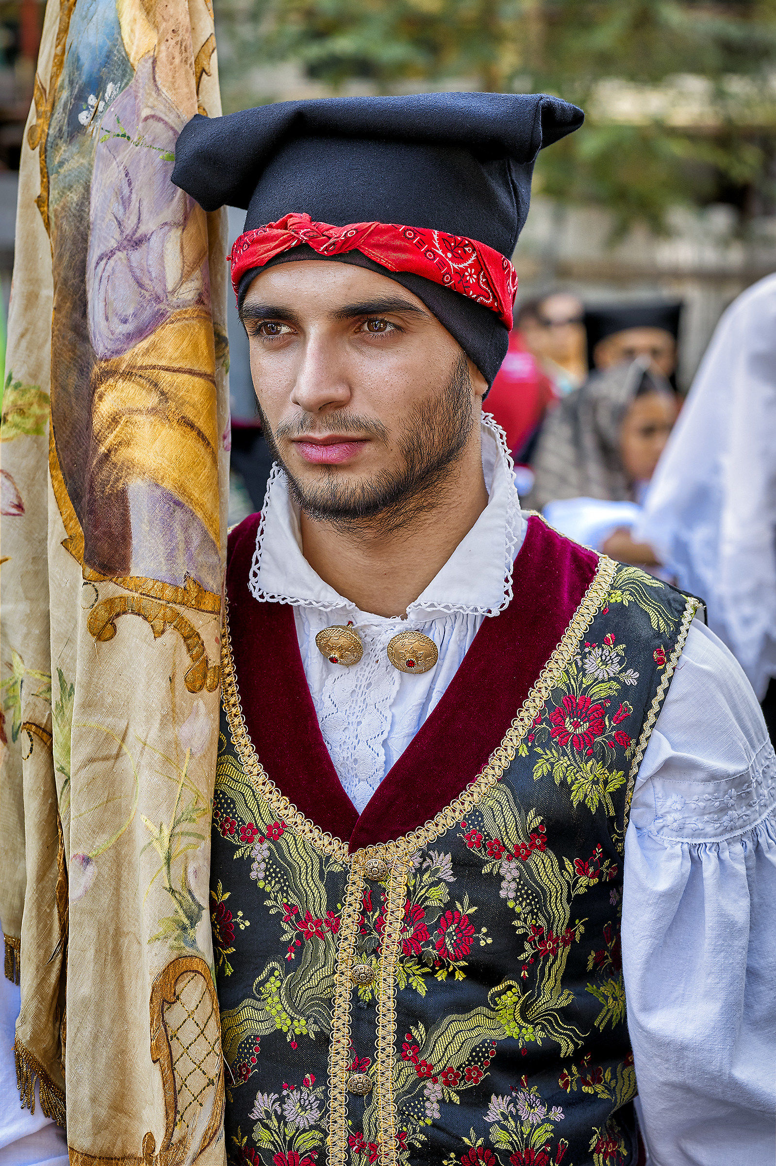 male Sardinian ostume