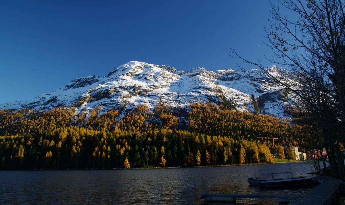 Lago di Saint Moritz Engadina in autunno