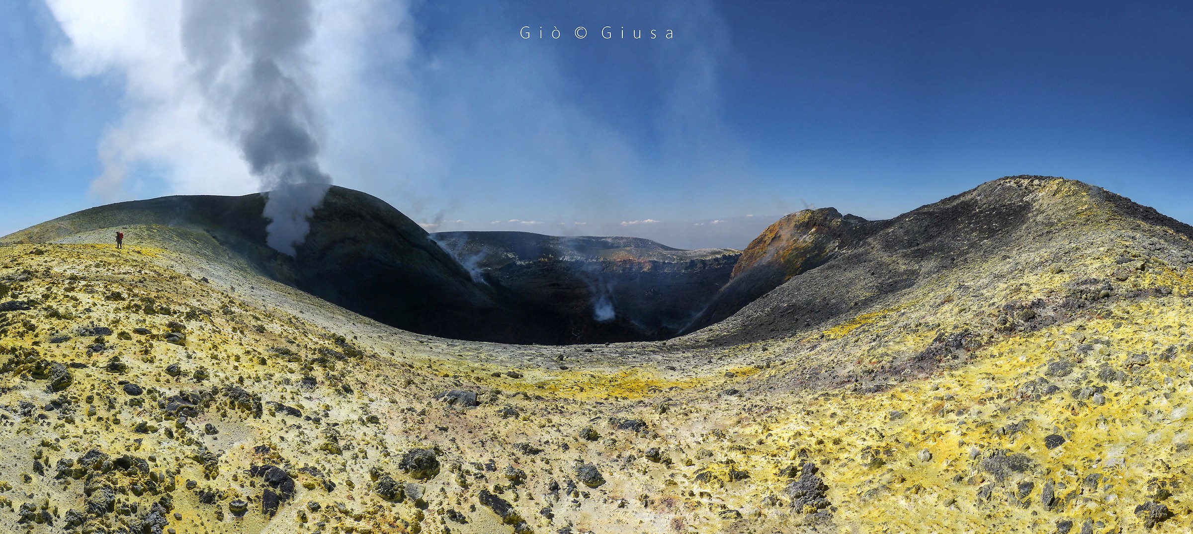 Etna Voragine Crater