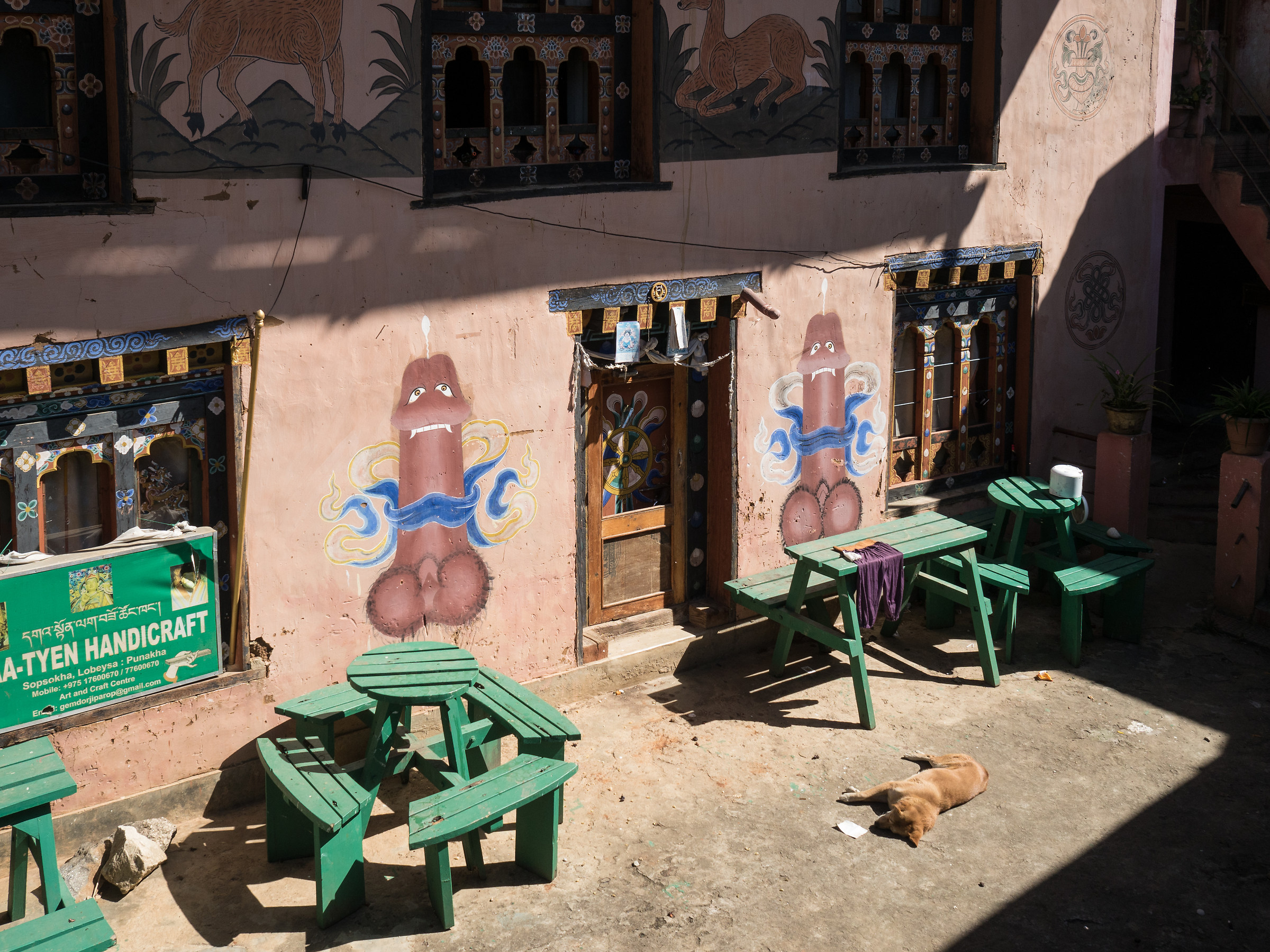 Chimi Lhakhang - Paese che vai... simboli che trovi!