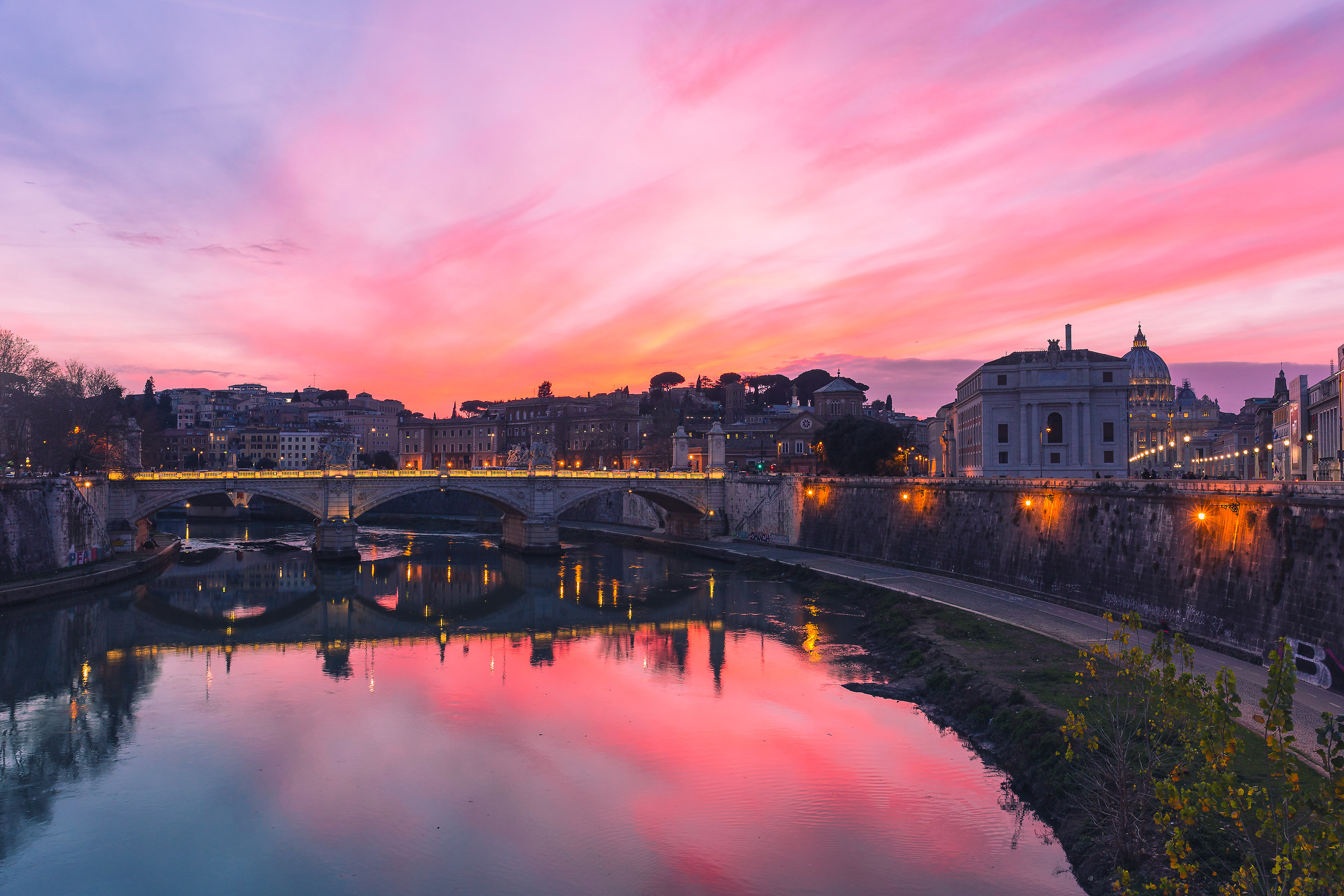 sunset on the long tiber