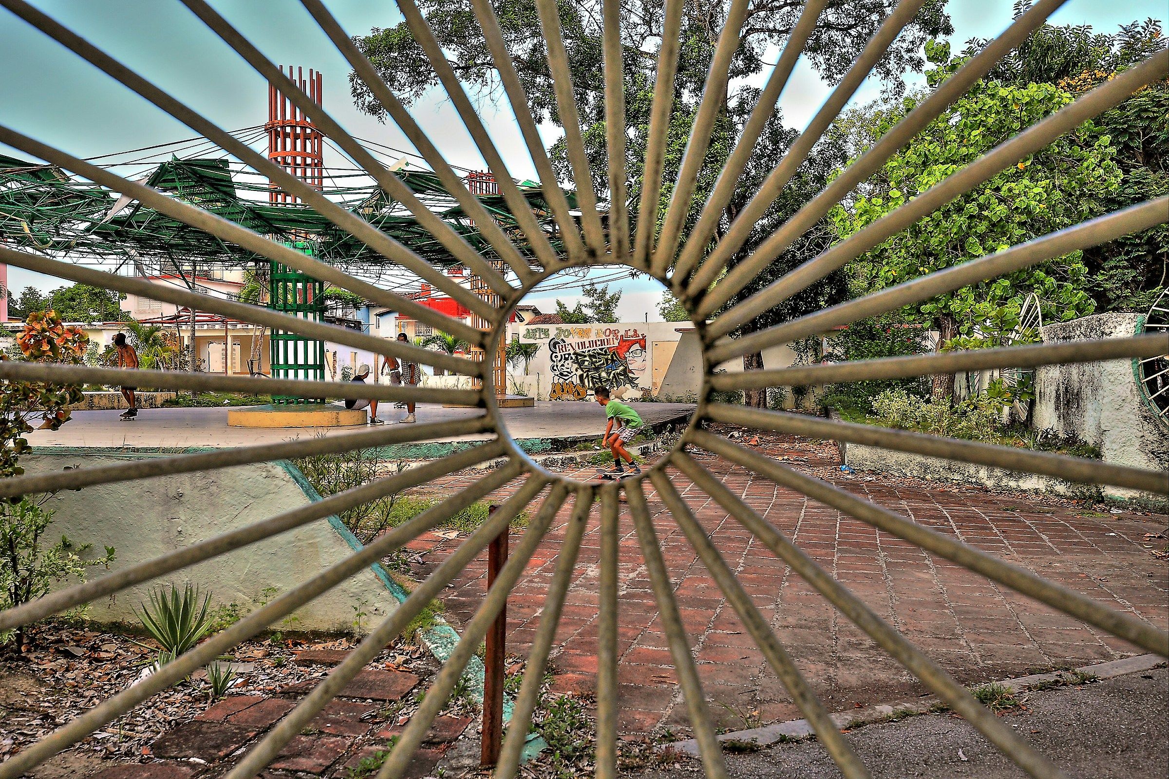 Arte joven por la Revolucion