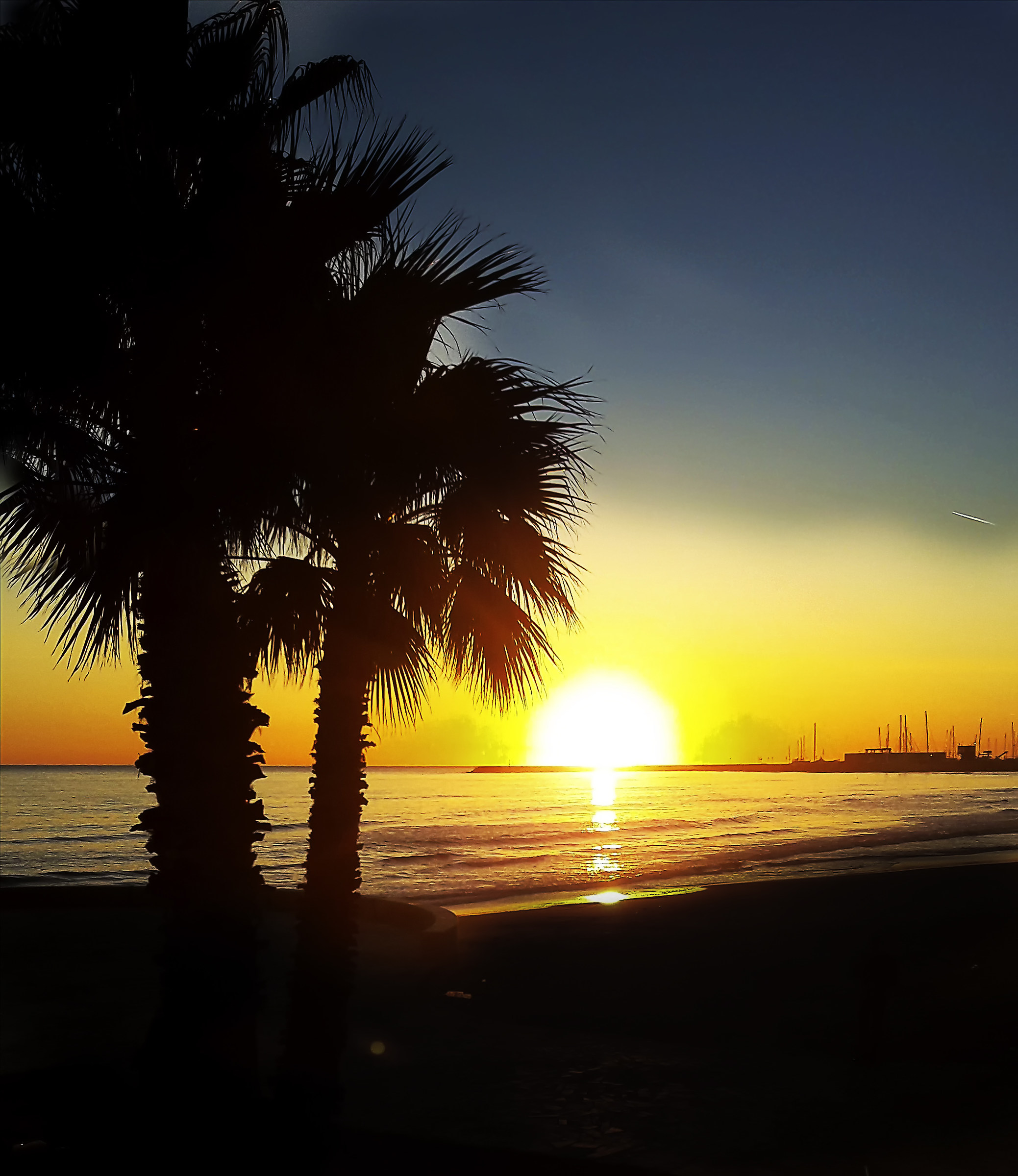 mestamente tramonta il sole