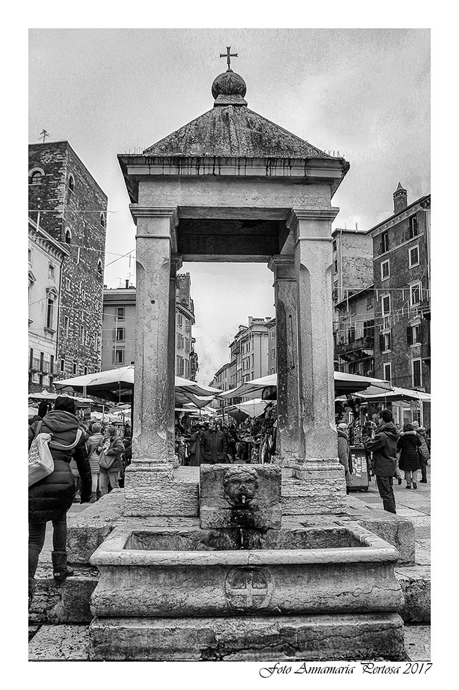 La Berlina di piazza delle Erbe a Verona