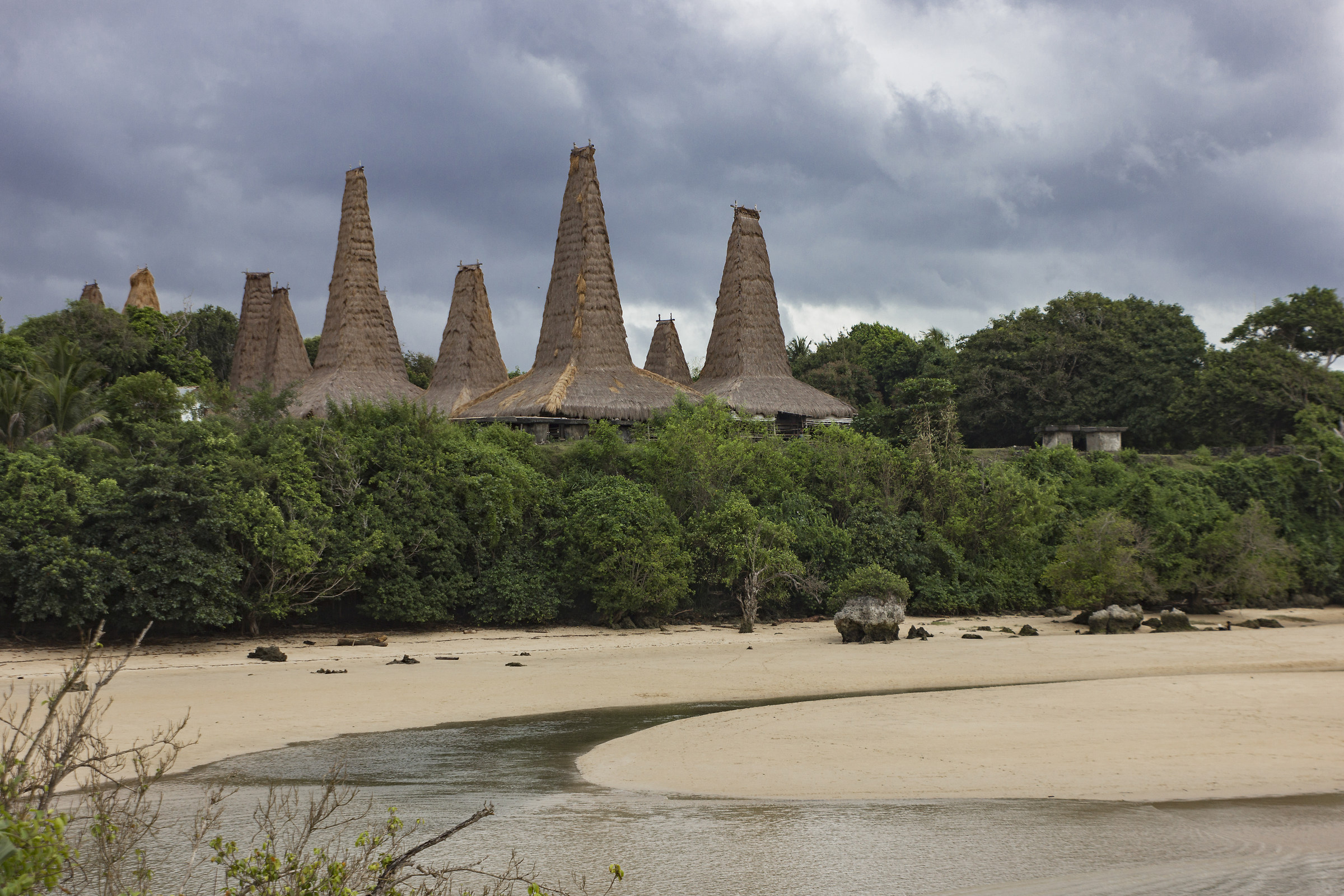 Indonesia.Sumba.Villaggio di Ratenggaro.