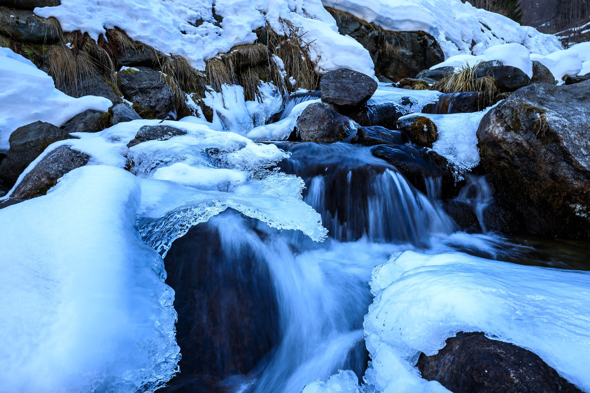 The frozen torrent
