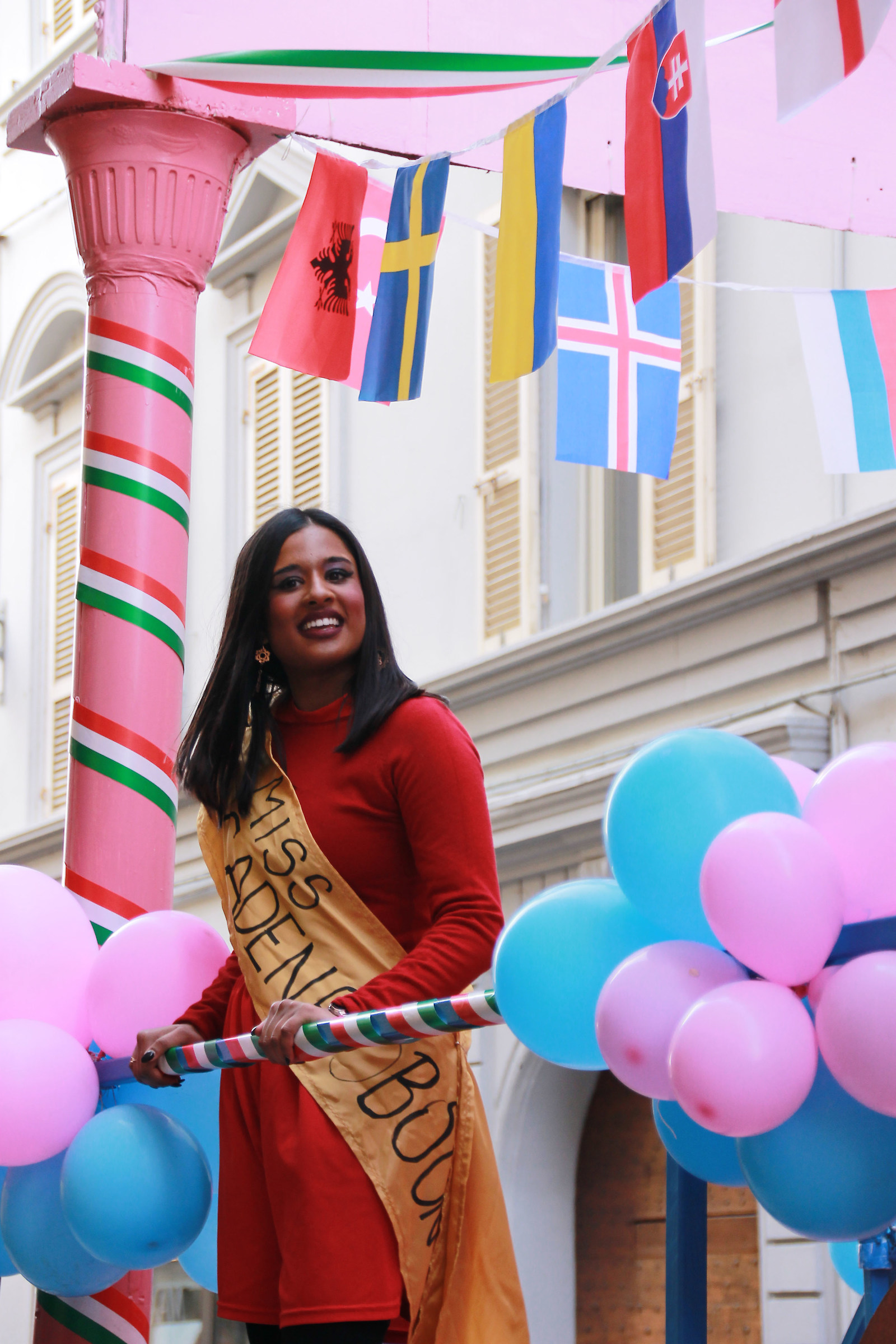 beauty at the carnival