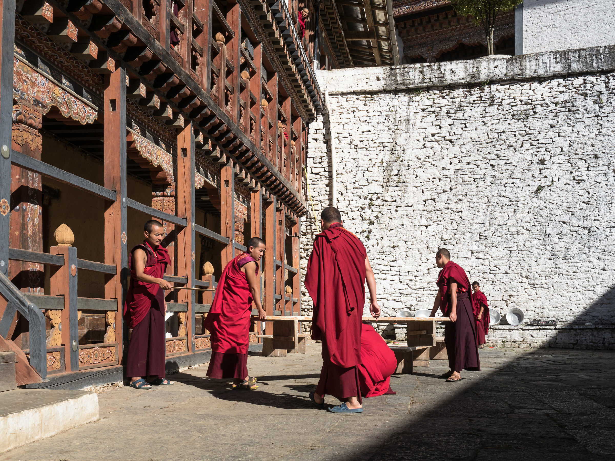 Monaci a Trongsa Dzong