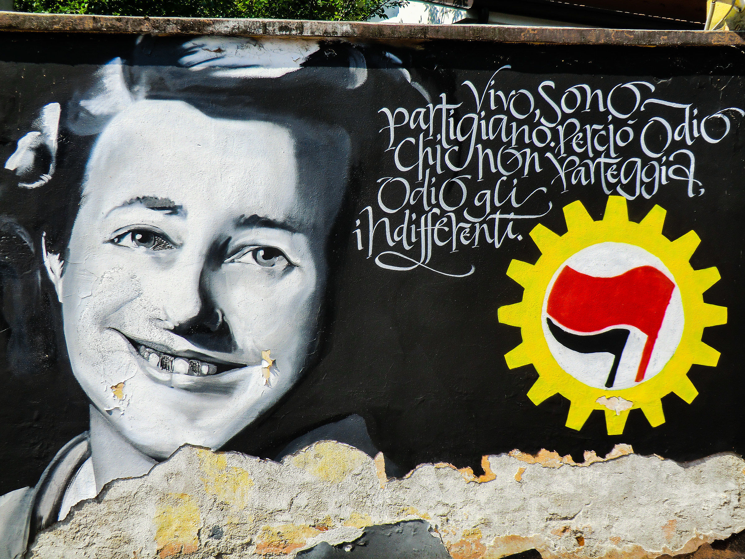 murals ex caserma di via suzzani