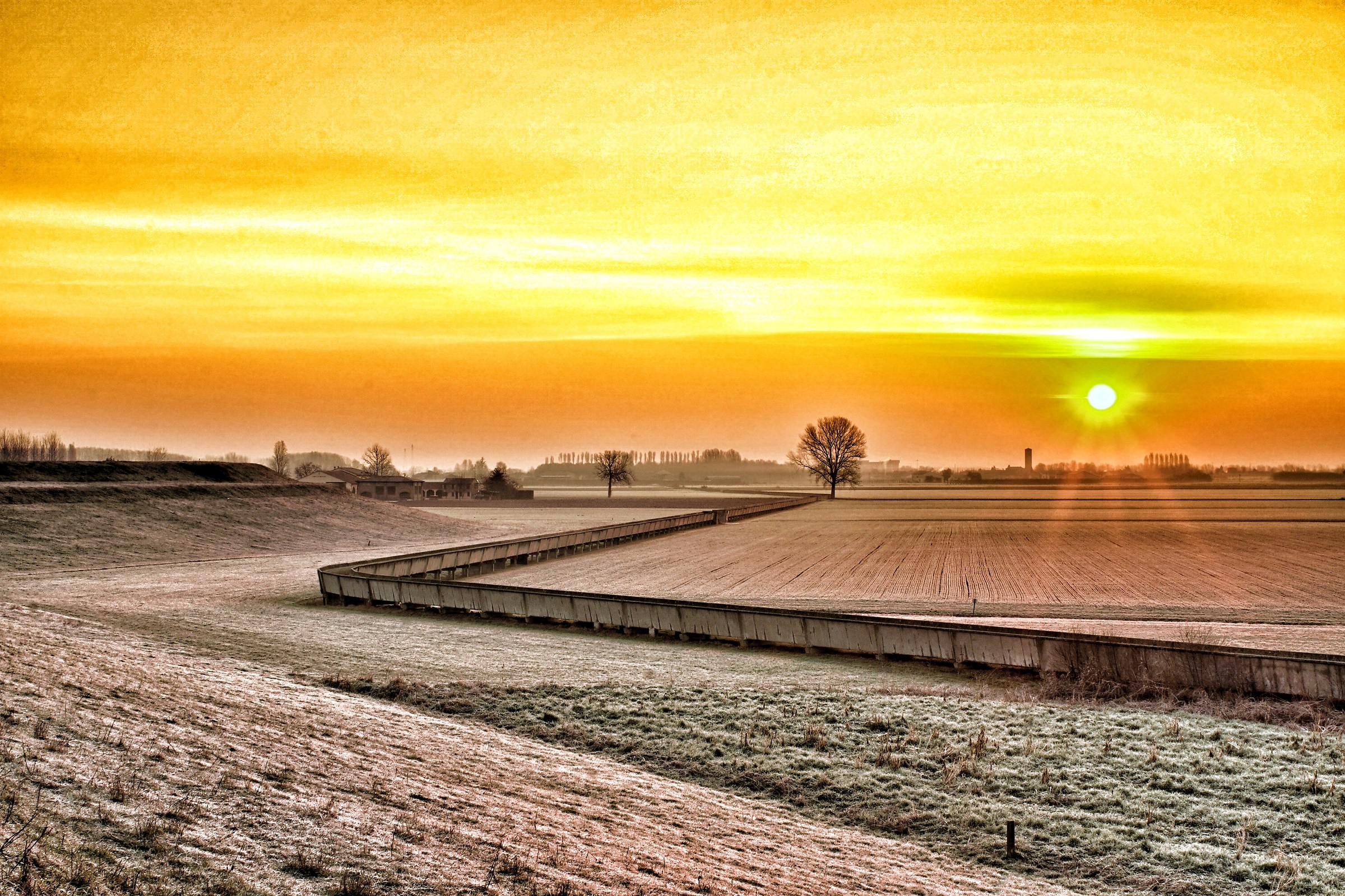 Hoarfrost among the fields.
