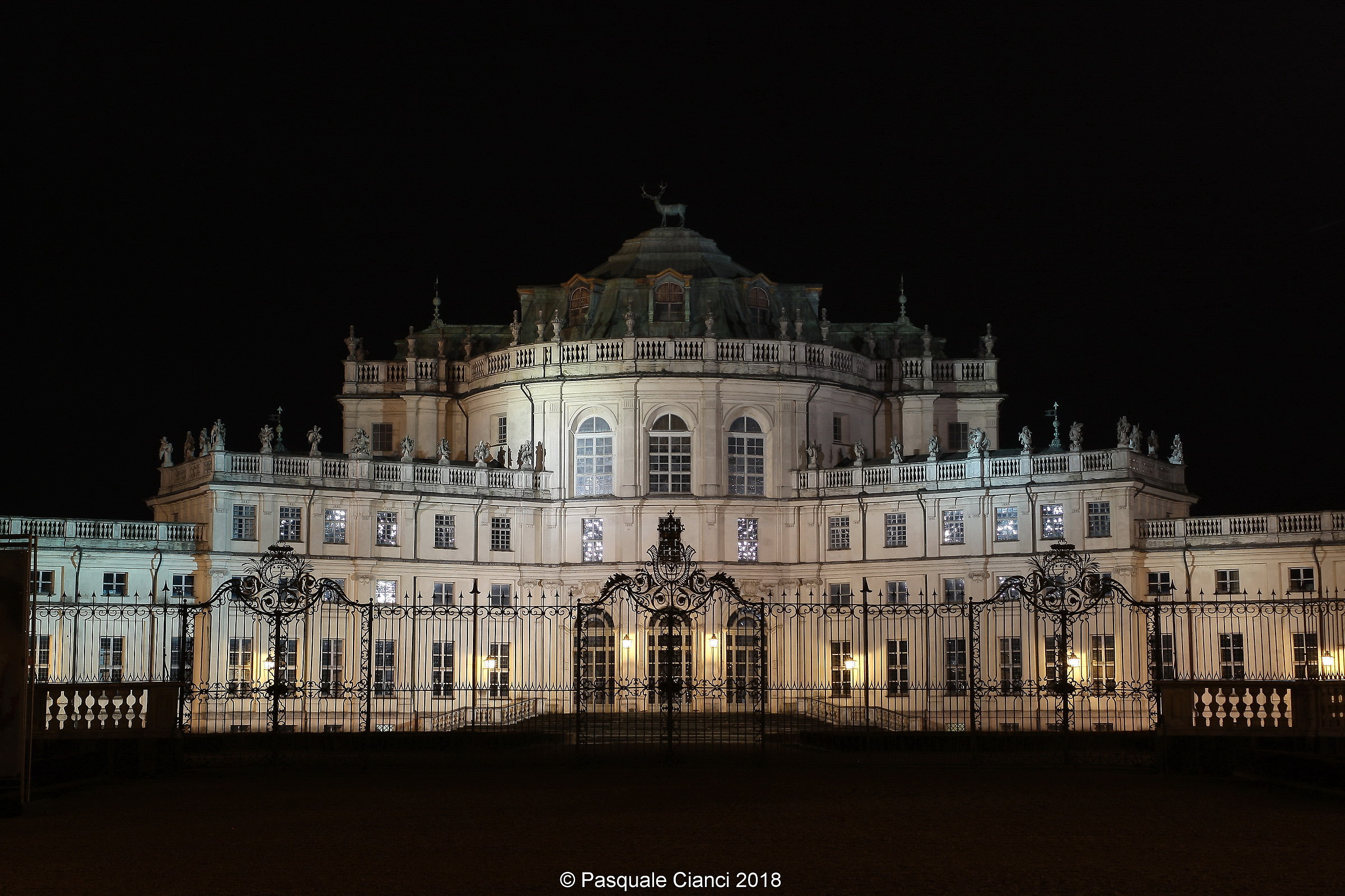 Hunting lodge in Stupinigi (to)