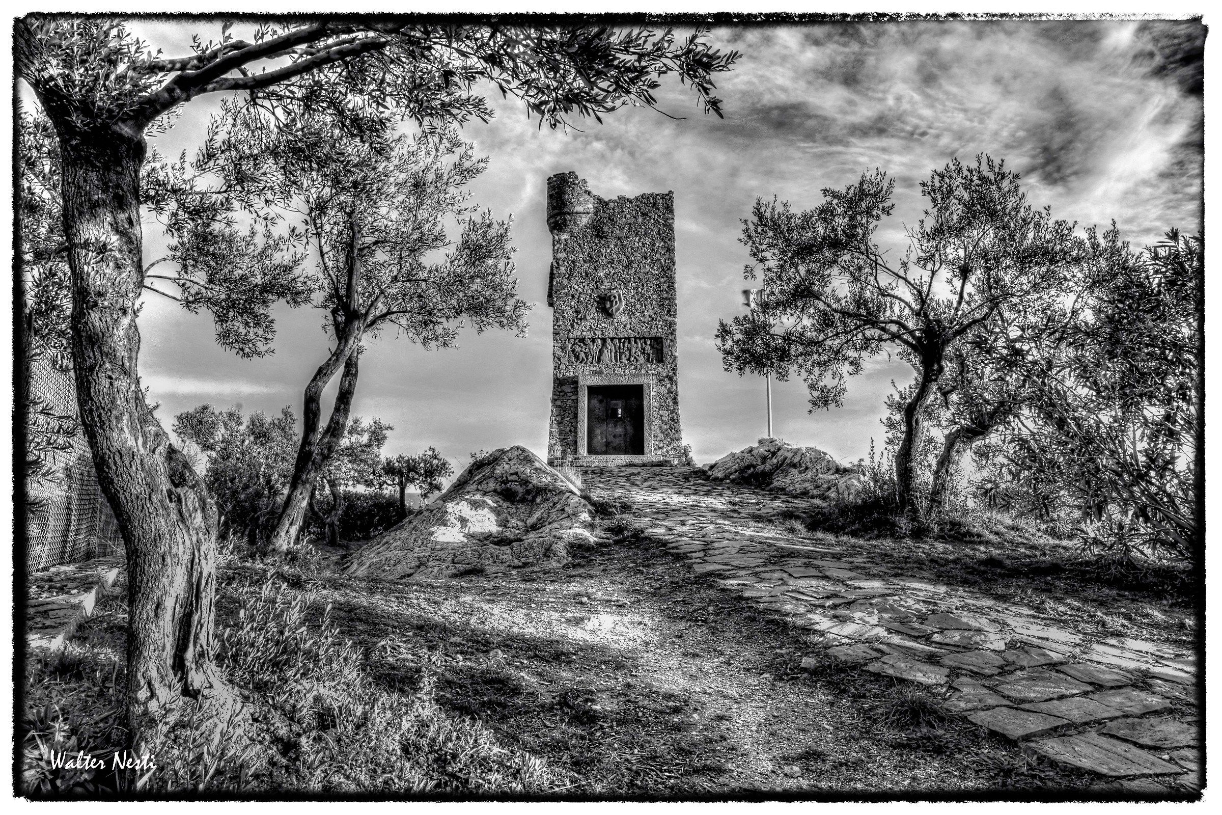 Finale Ligure - La Torre di Caviglia