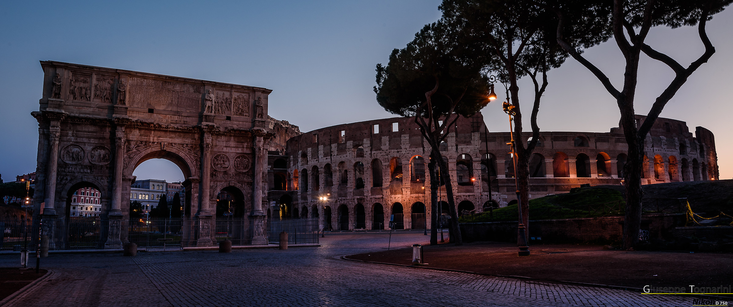 Alba al Colosseo