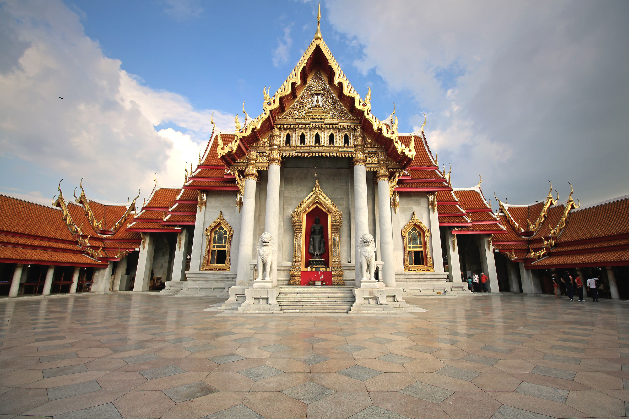 Wat Benchamabophit - Marble Temple