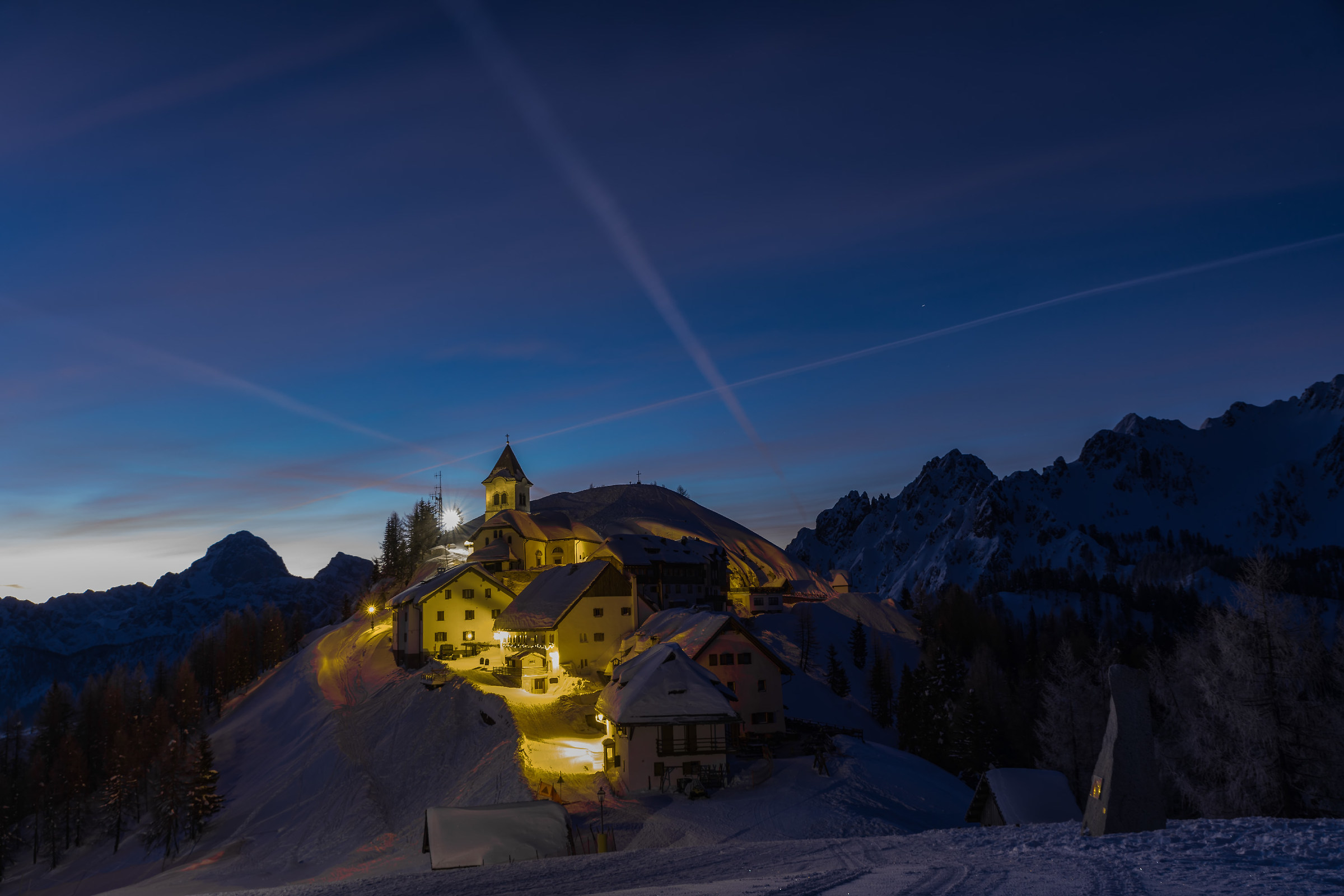 Alba al M.te Lussari alpi Giulie febbraio 2018