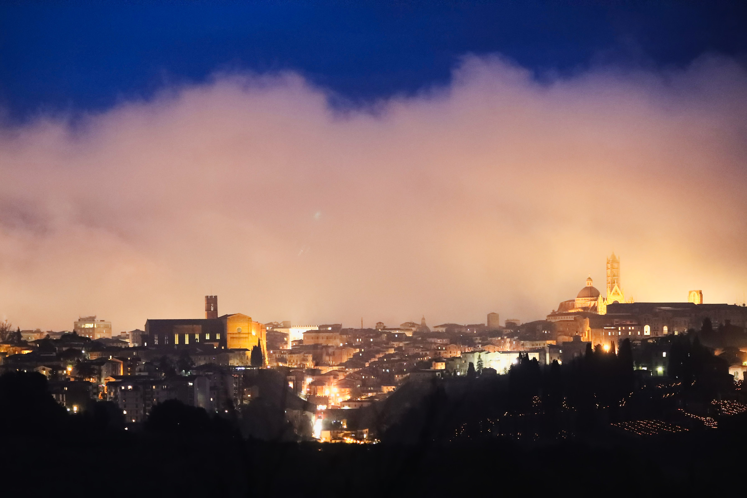 Nebbie su Siena.....