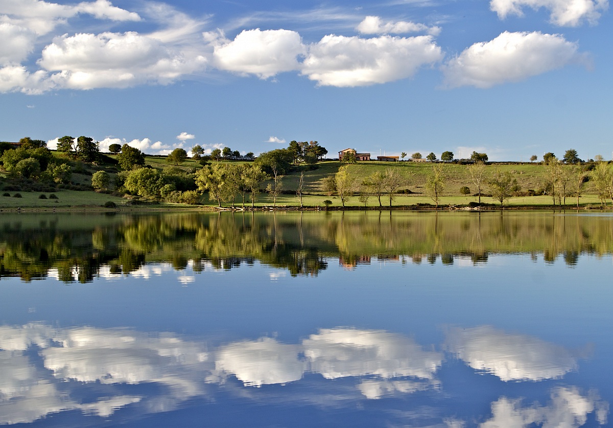 400,000 and does not show