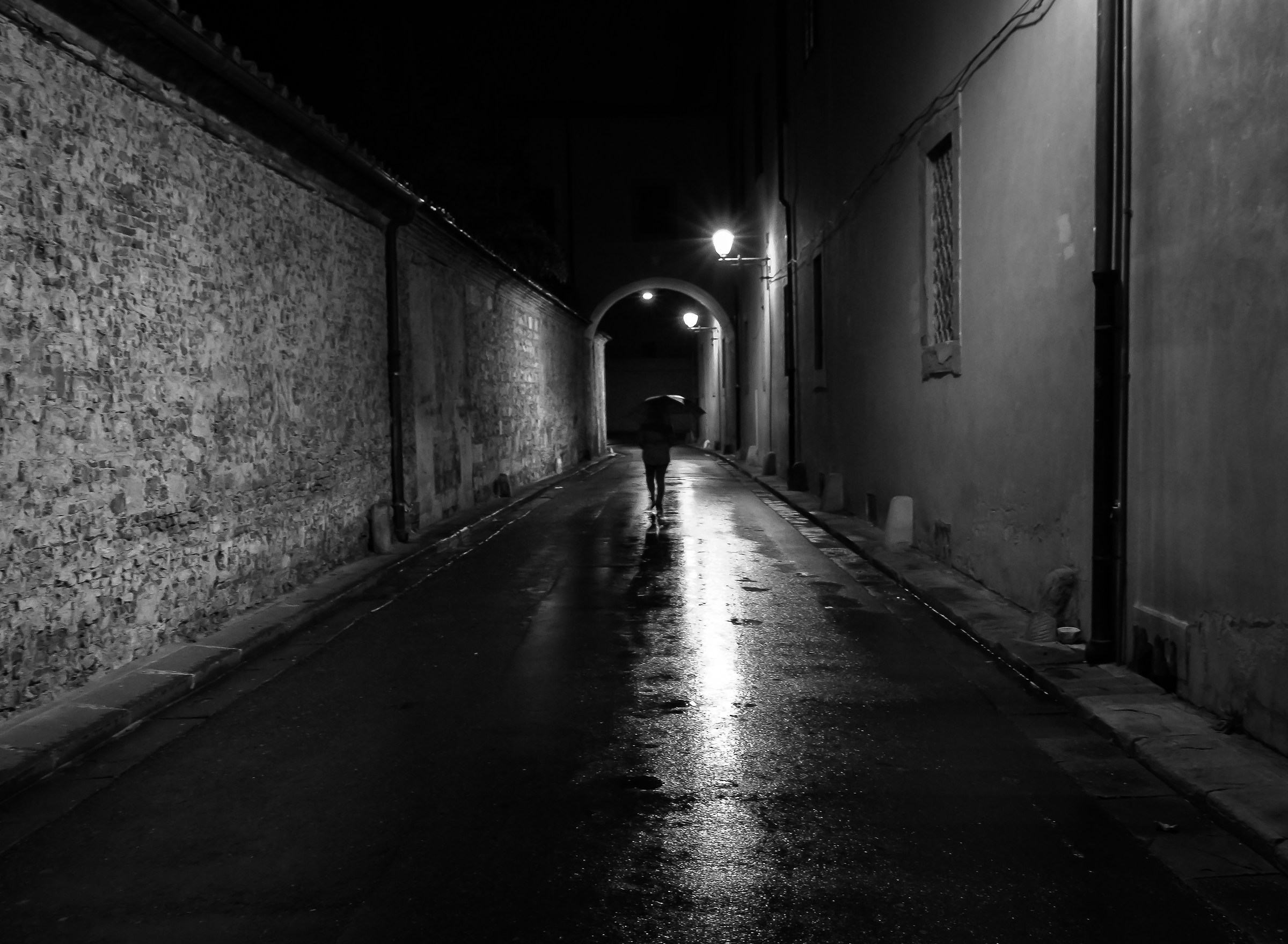 solo me ne vò per la città