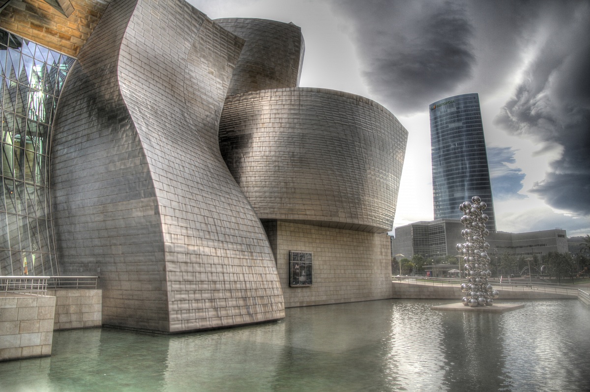 Museo Guggenheim Bilbao in HDR