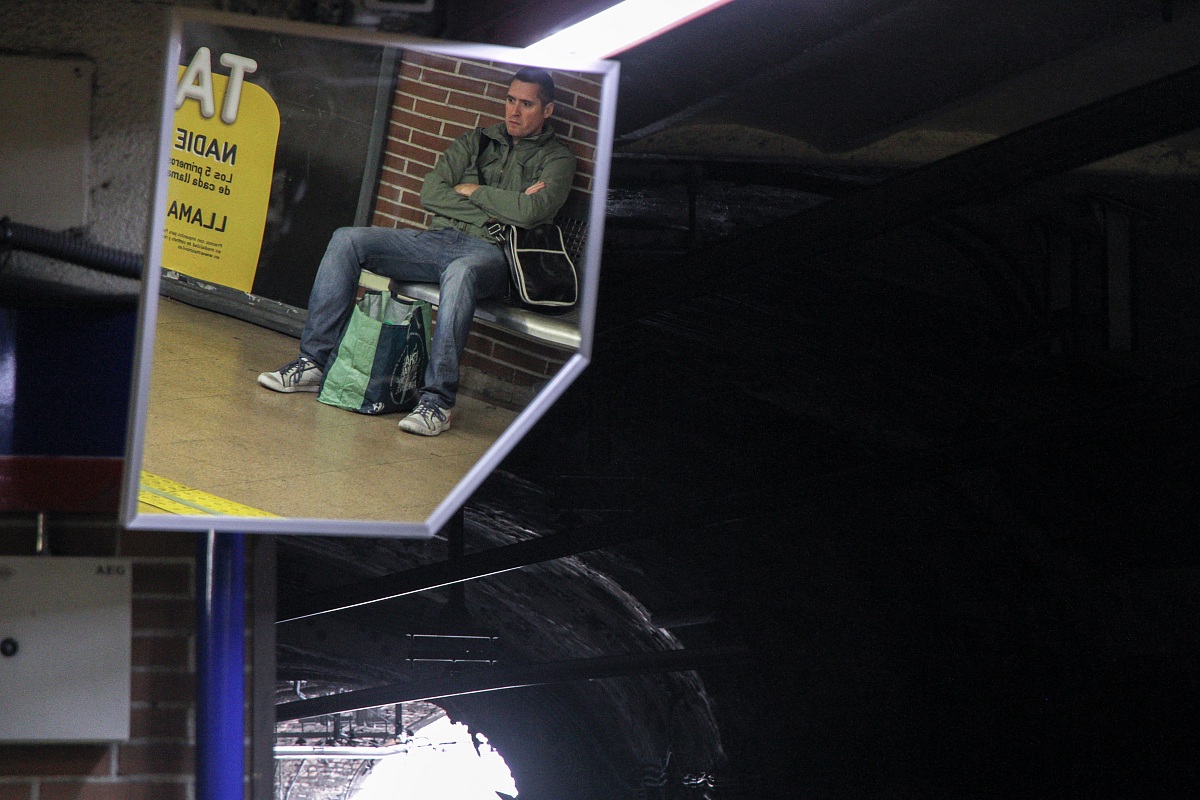 Attesa in metrò (Madrid)