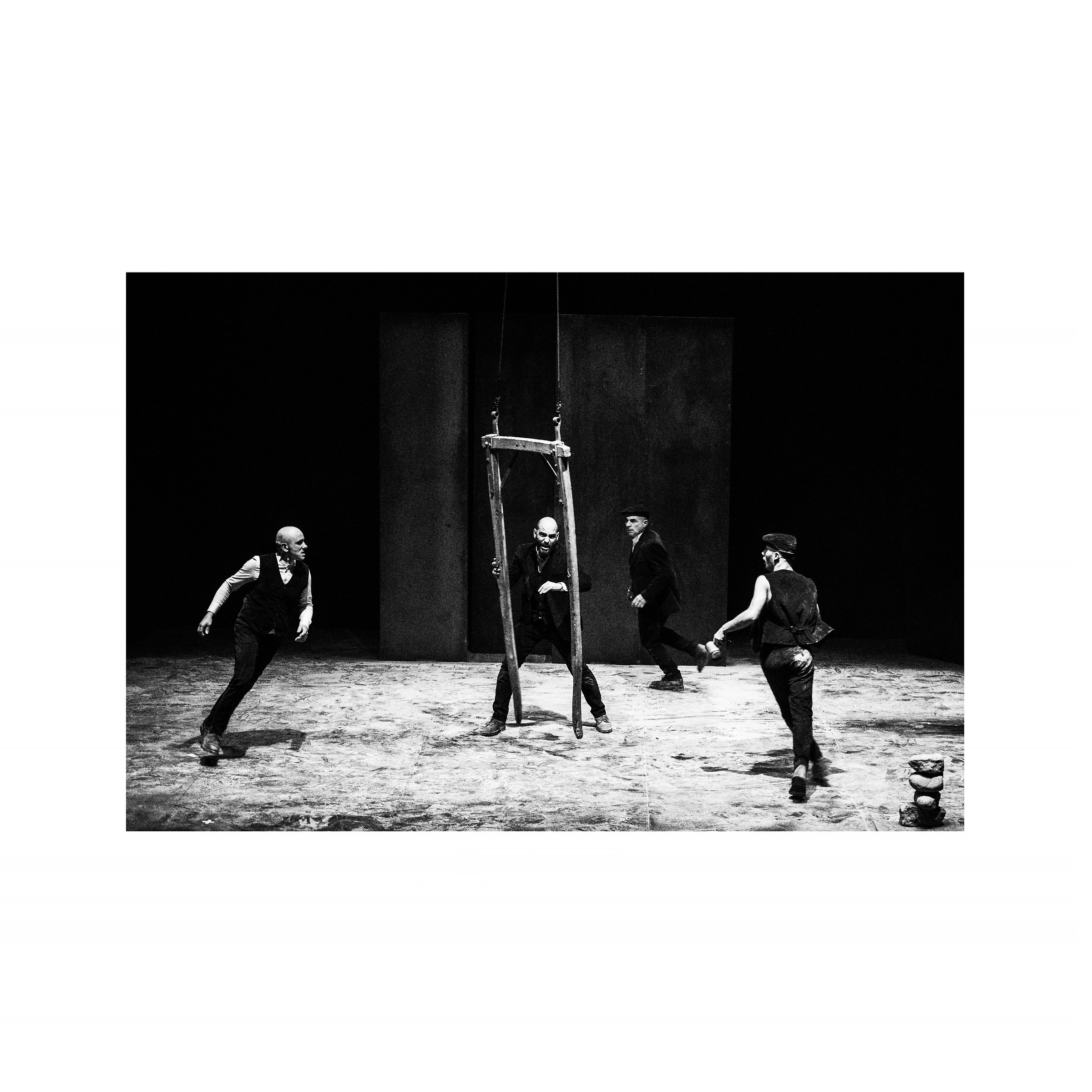 lights, shadows, actors .......