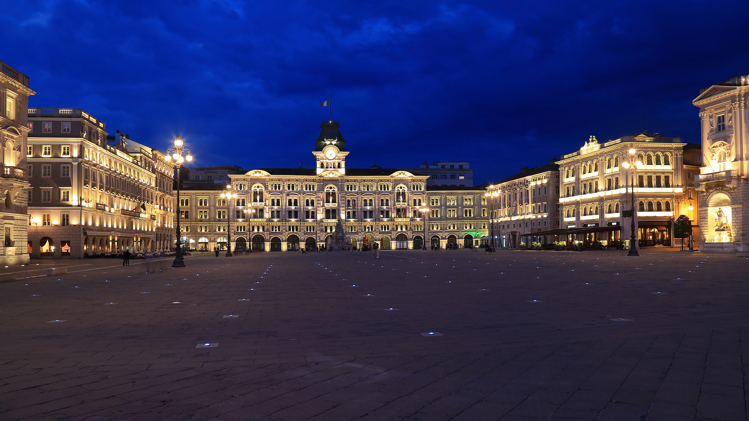 Piazza Unità d'Italia