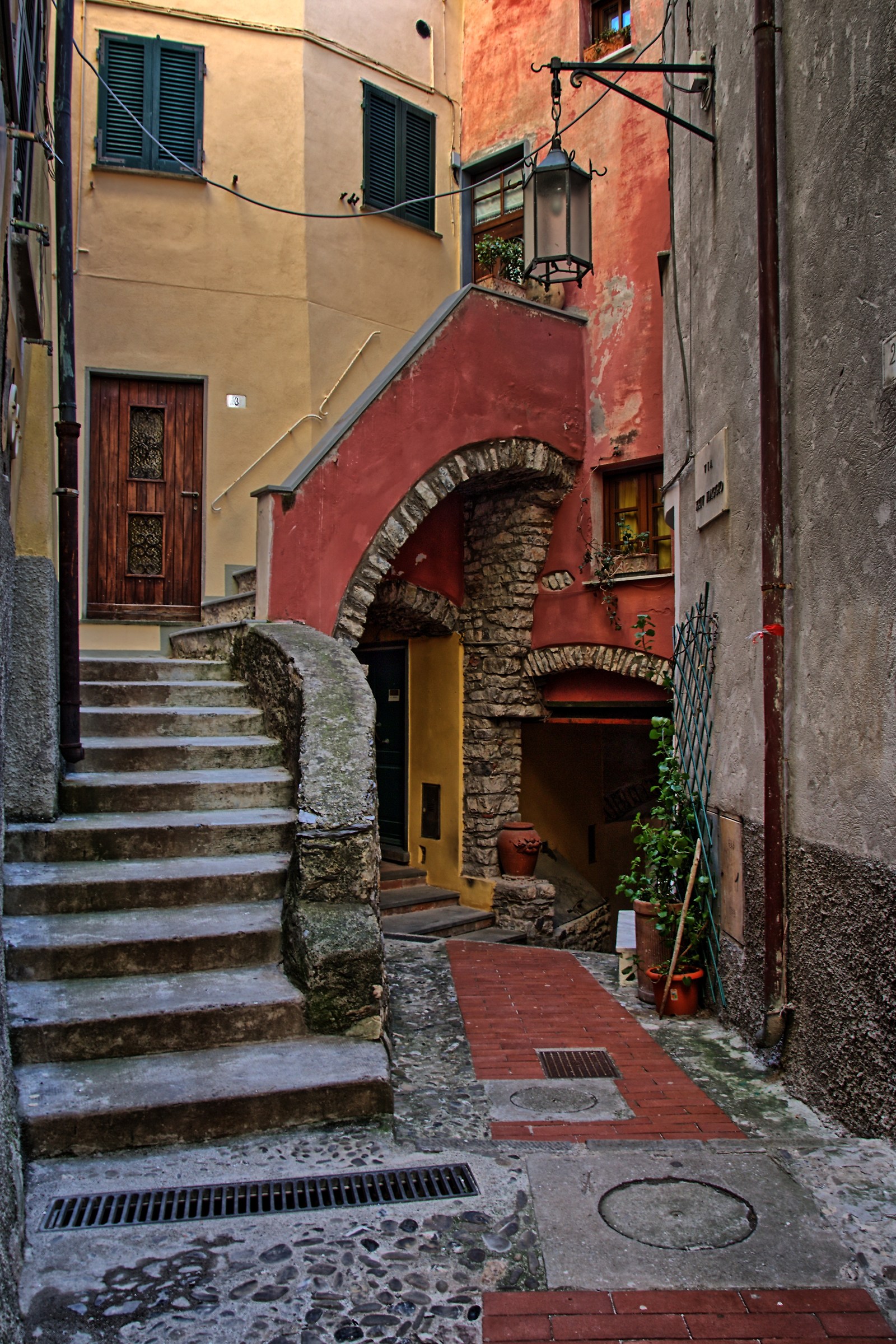 Per le vie del borgo